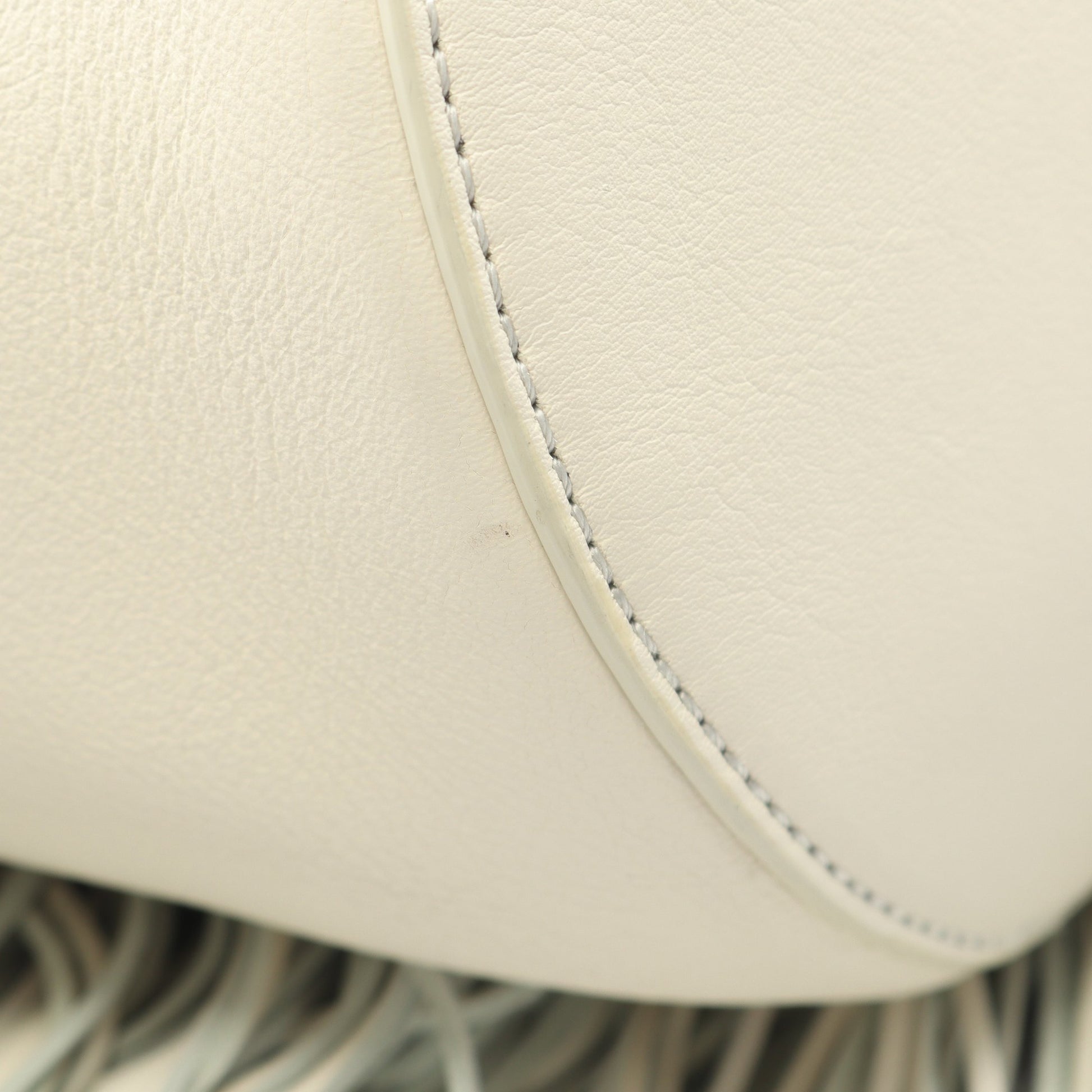 MEDIUM FRINGE CARNIVAL フリンジカーニバル チェーンハンドバッグ レザー ホワイト 2WAY ジェイアンドエムデヴィッドソン バッグ J&M DAVIDSON