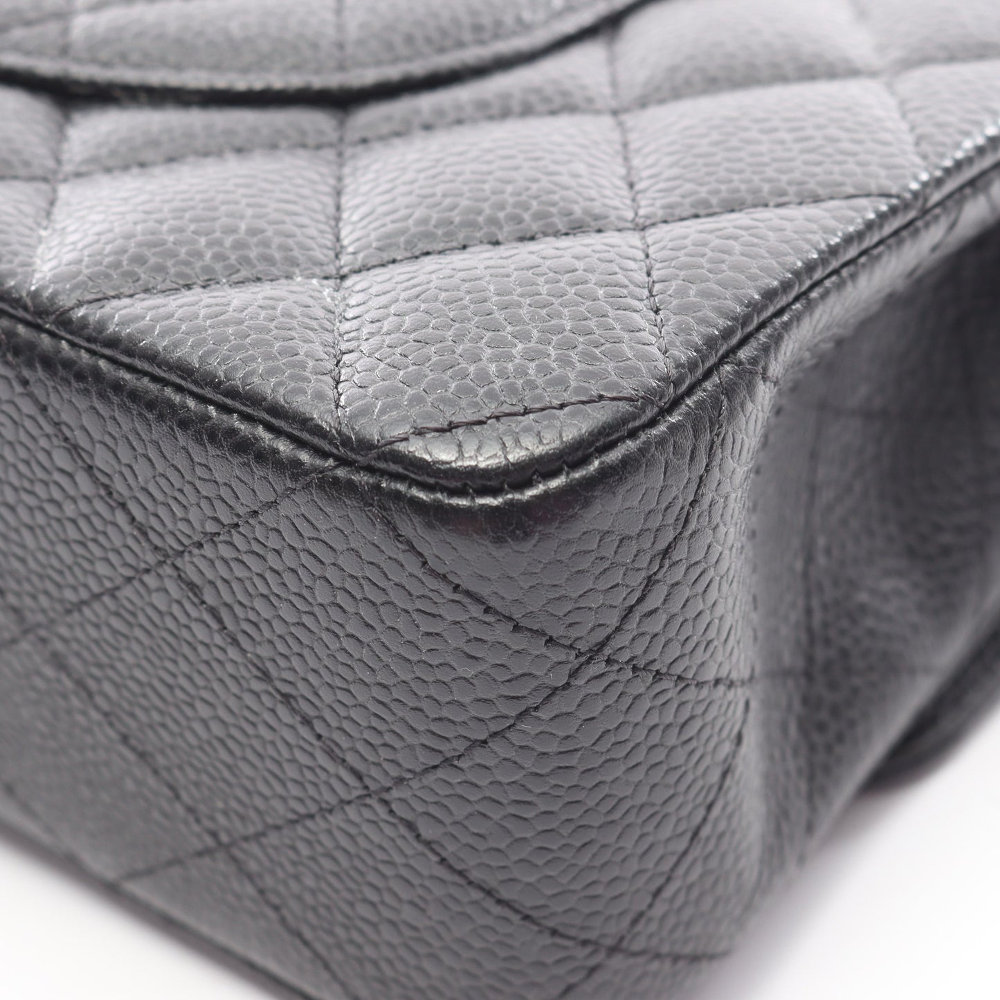 マトラッセ Wフラップ Wチェーンショルダーバッグ キャビアスキン ブラック ゴールド金具 シャネル バッグ CHANEL