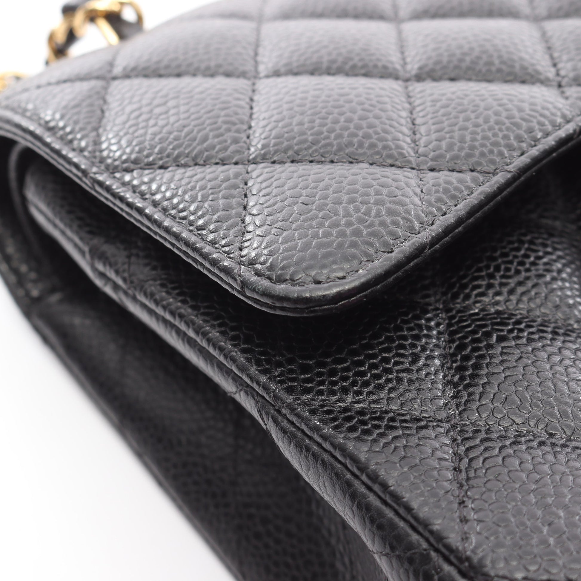 マトラッセ Wフラップ Wチェーンショルダーバッグ キャビアスキン ブラック ゴールド金具 シャネル バッグ CHANEL