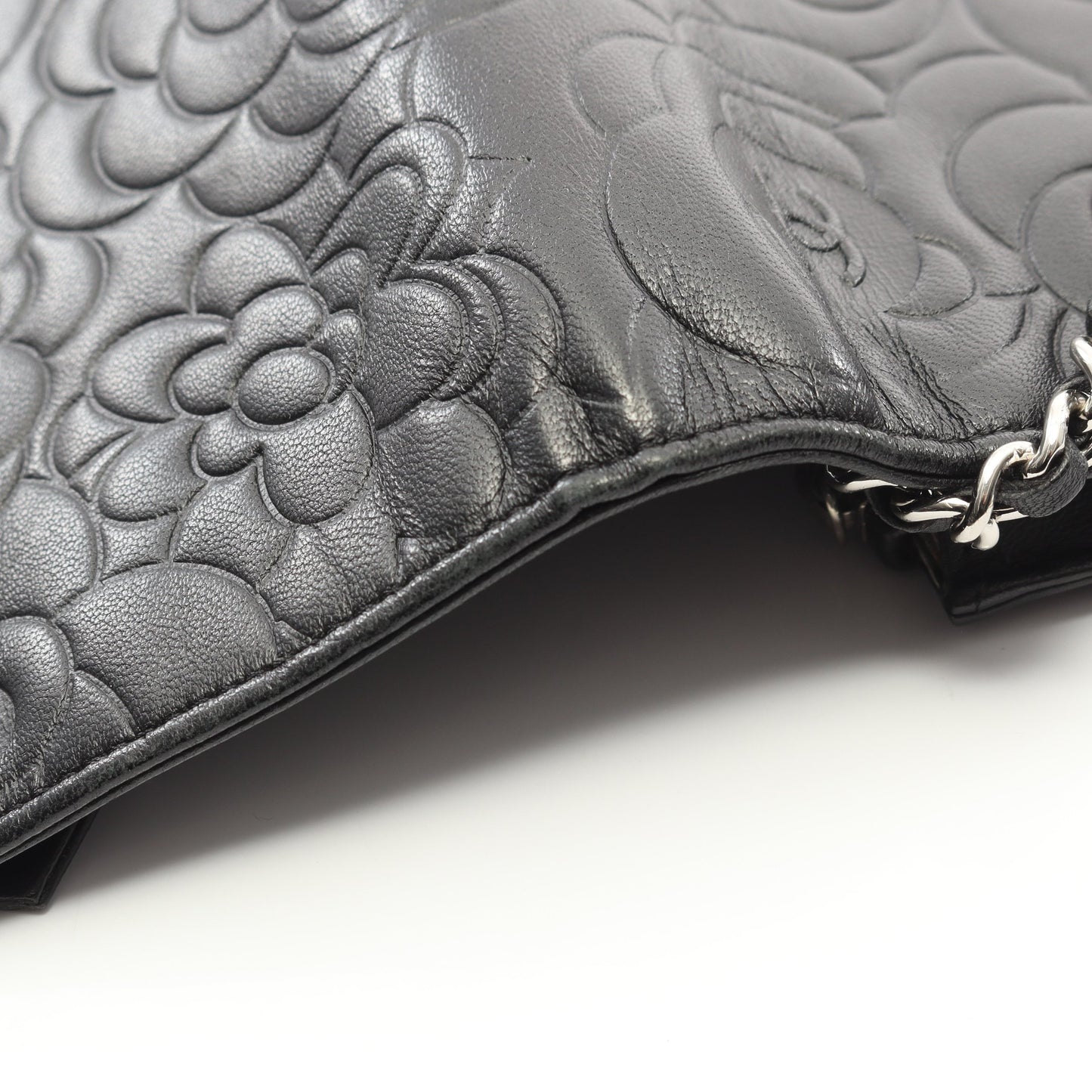 カメリア チェーンウォレット ラムスキン ブラック シルバー金具 シャネル バッグ CHANEL