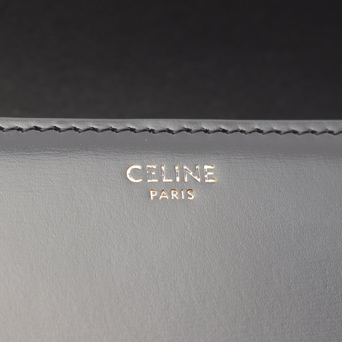 クラシック トリオンフ ミディアム ショルダーバッグ レザー ブラック セリーヌ バッグ CELINE