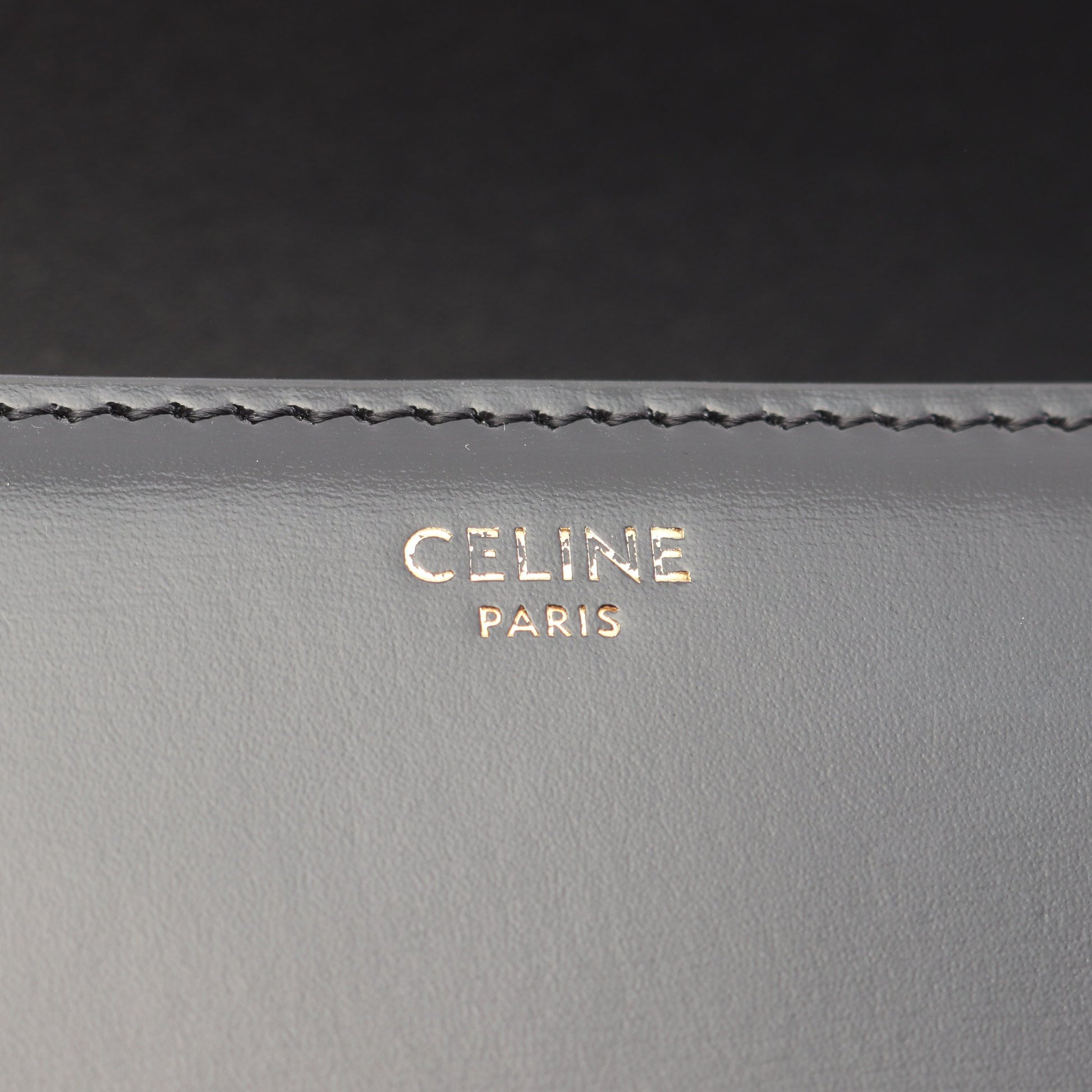 クラシック トリオンフ ミディアム ショルダーバッグ レザー ブラック セリーヌ バッグ CELINE