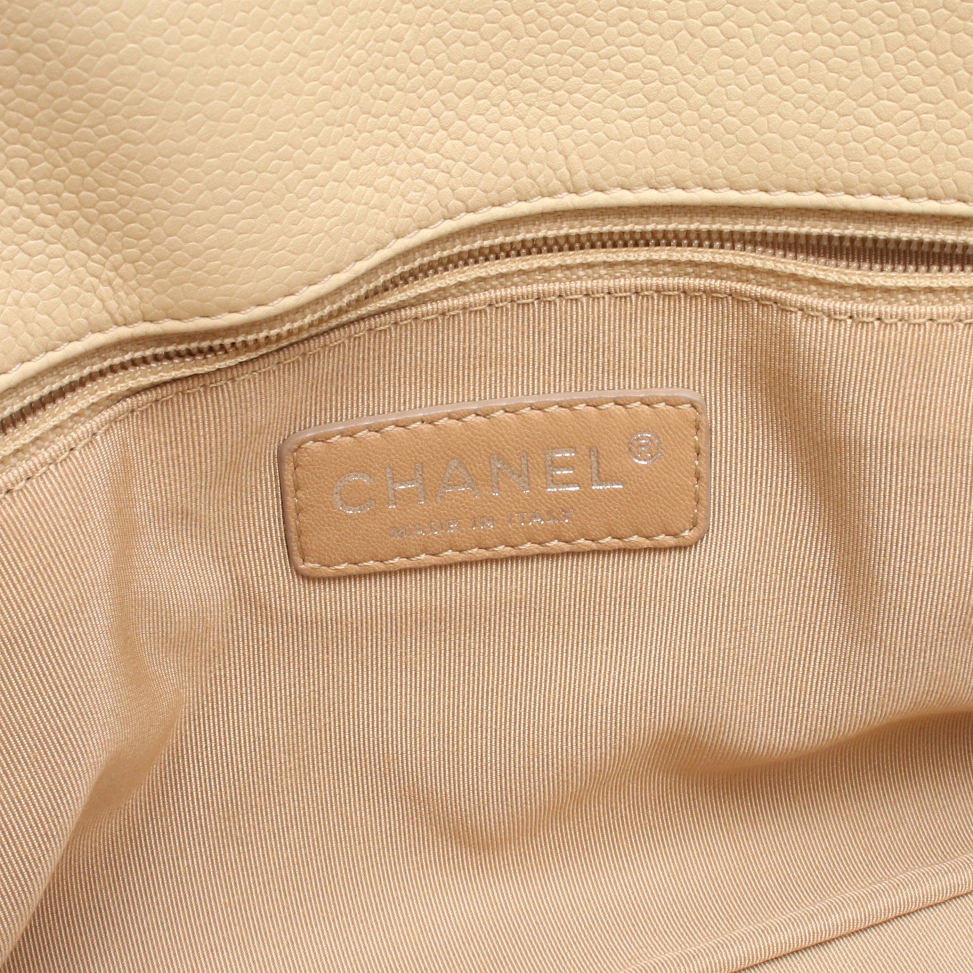 ココマーク マトラッセ チェーンショルダーバッグ レザー アイボリー シルバー金具 シャネル バッグ CHANEL