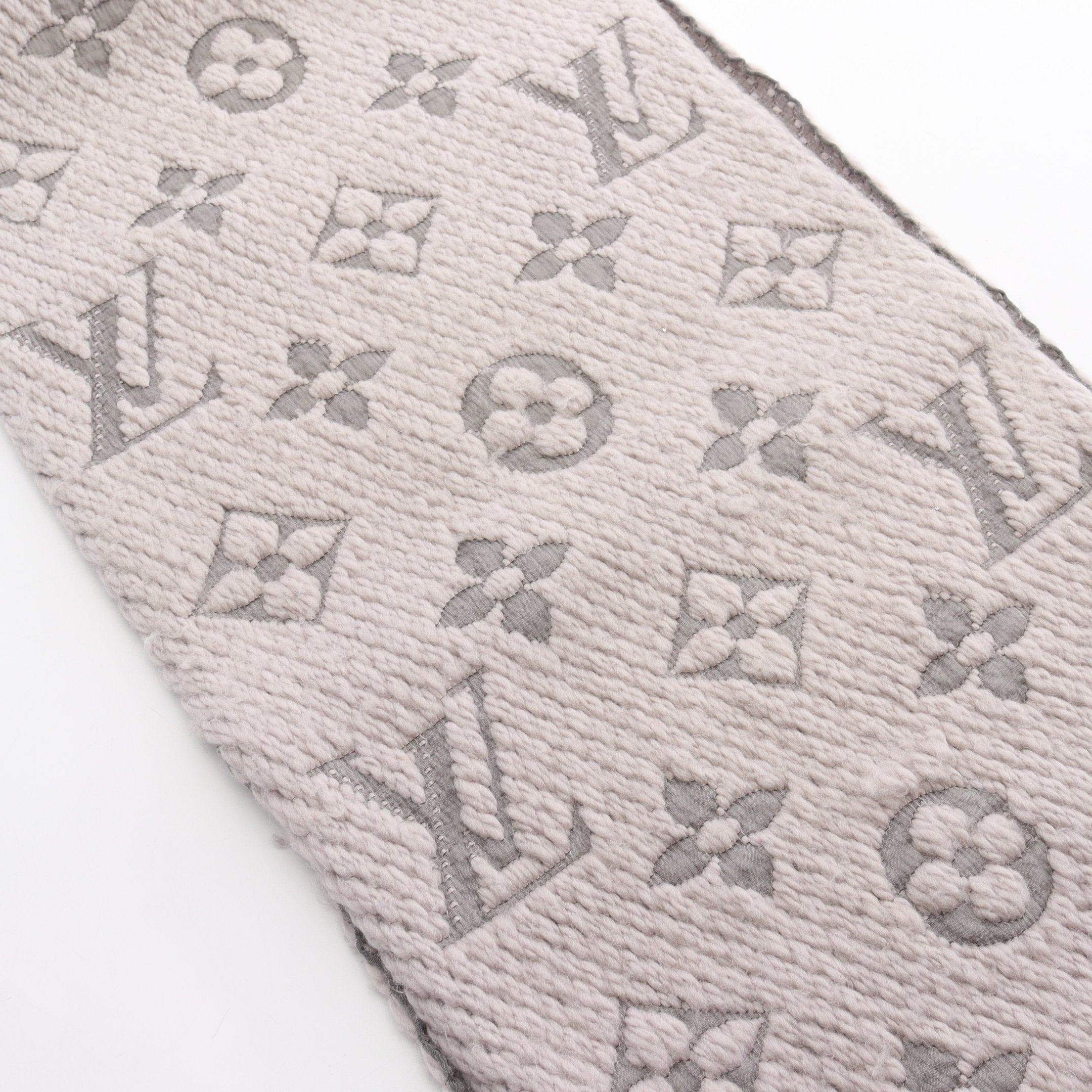 エシャルプ ロゴマニア グリペルル マフラー ウール シルク ライト