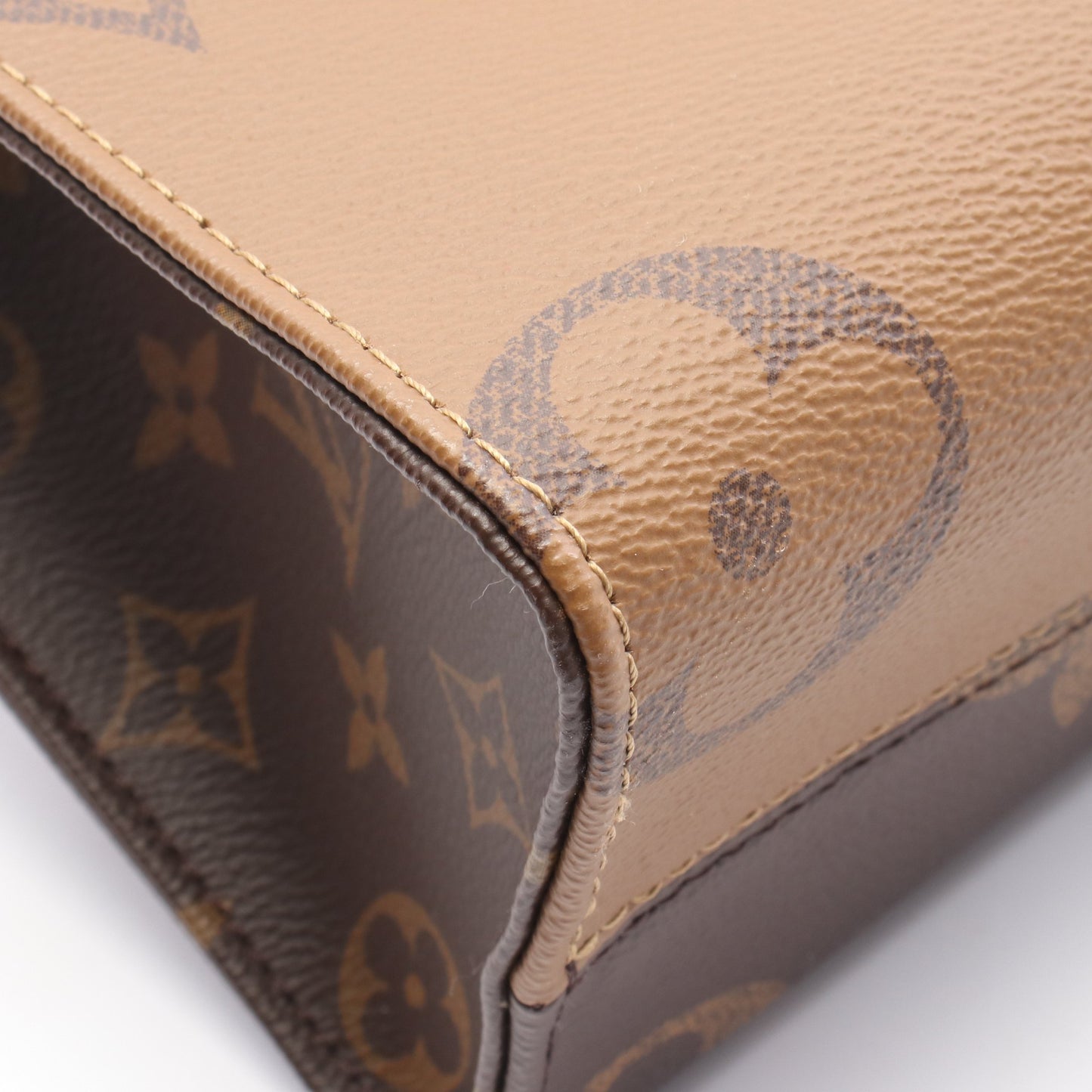 オンザゴーPM モノグラムジャイアント リバース ハンドバッグ PVC ブラウン ベージュ ルイヴィトン バッグ LOUIS VUITTON