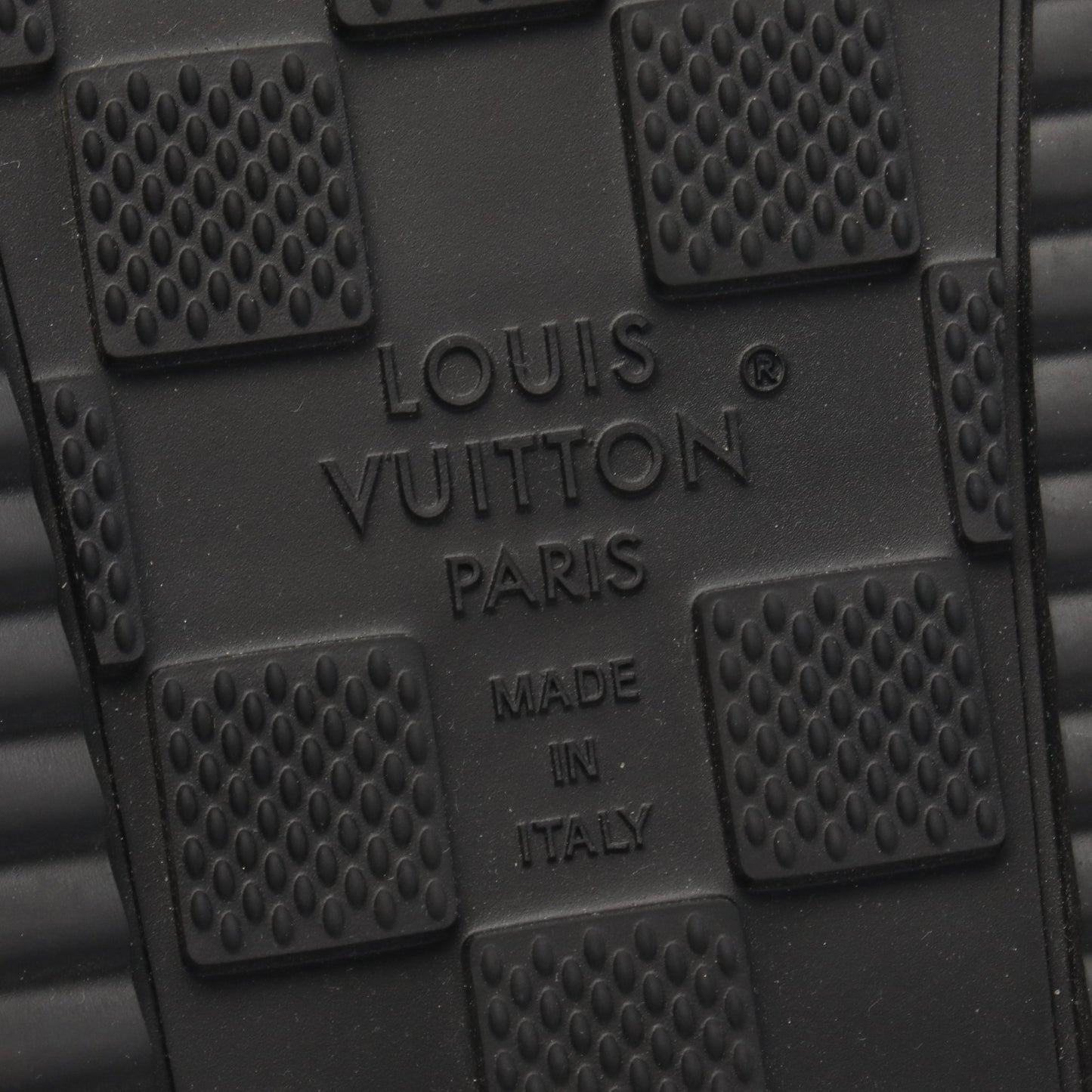 LVヴェニス ミュール モノグラム スライドサンダル レザー ブラック ルイヴィトン シューズ LOUIS VUITTON
