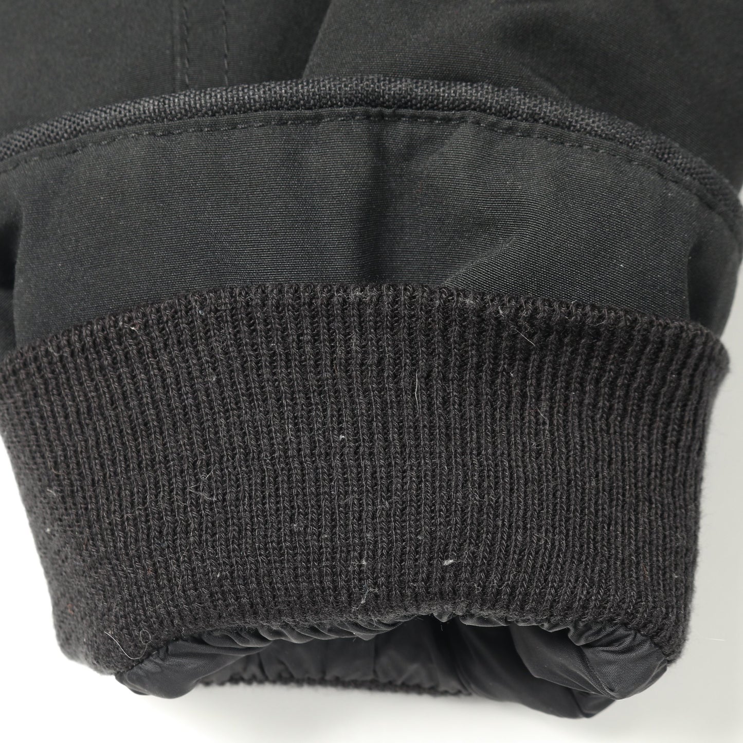 KAMLOOPS カムループス ダウンジャケット コットン ブラック カナダグース アウター CANADA GOOSE