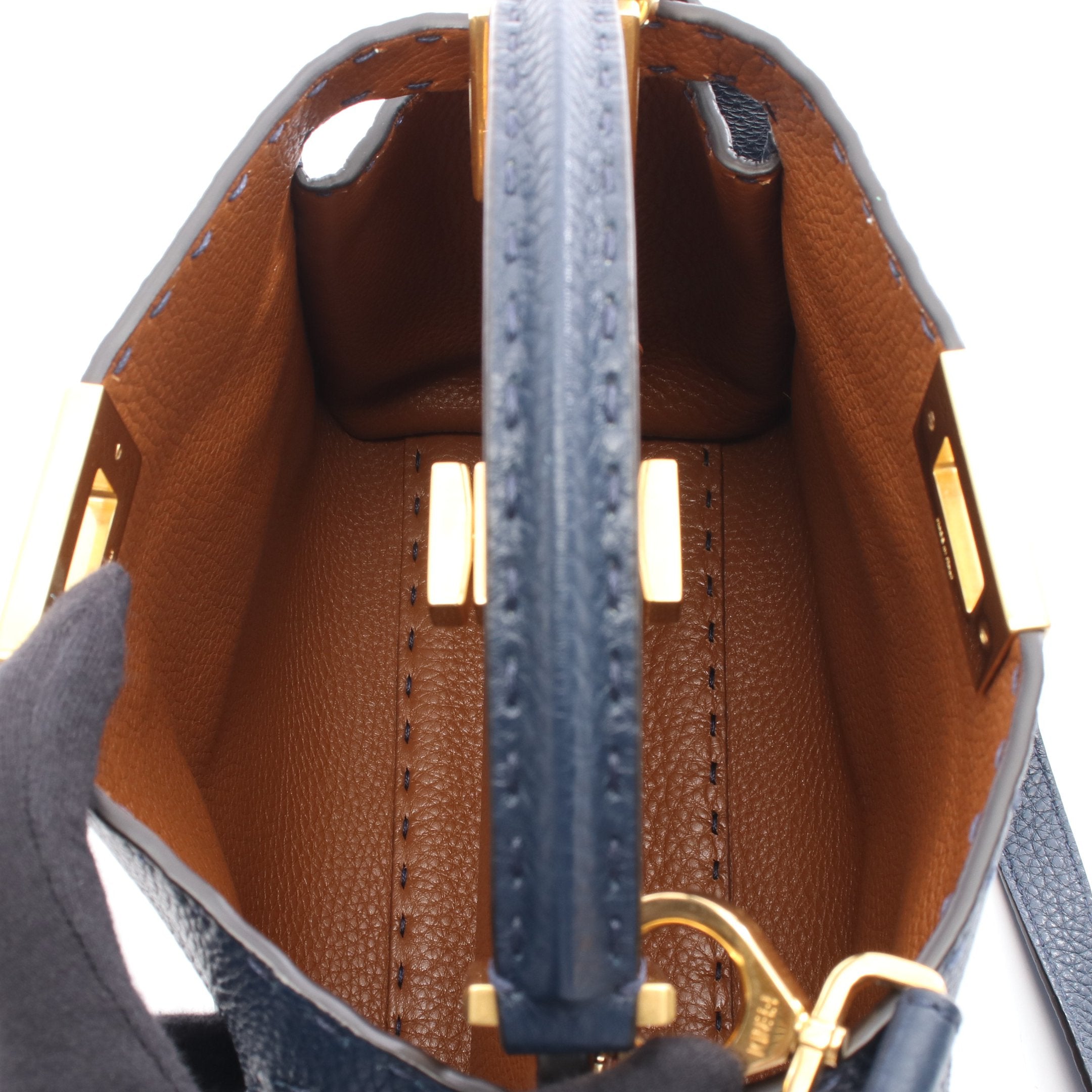 ピーカブー エッセンシャリー ハンドバッグ レザー ネイビー 2WAY