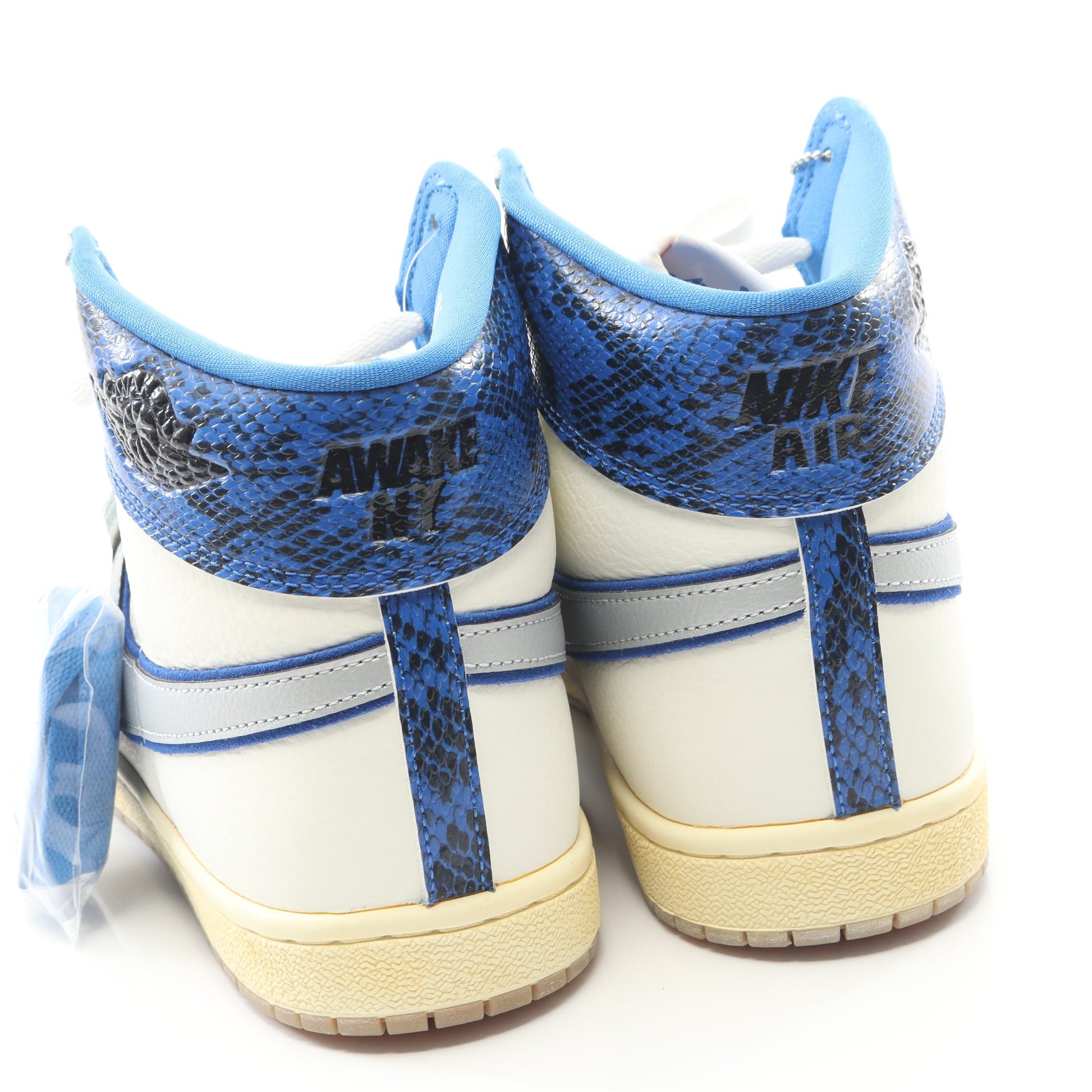 NIKE JORDAN AIR SHIP SP × AWAKE NY ハイカットスニーカー レザー フェイクレザー ファブリック ホワイト ブルー ナイキ シューズ NIKE