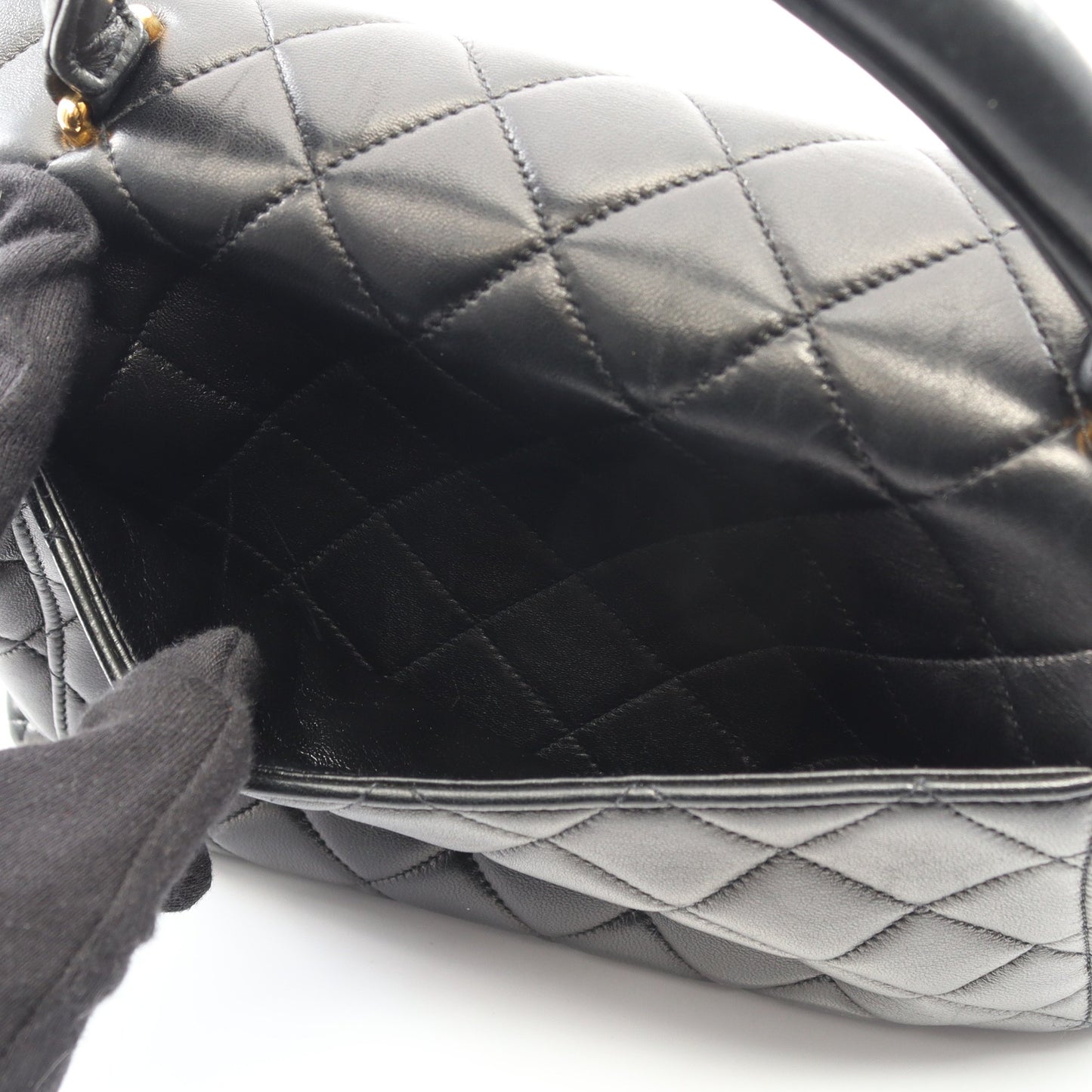 マトラッセ ハンドバッグ ラムスキン ブラック ゴールド金具 シャネル バッグ CHANEL
