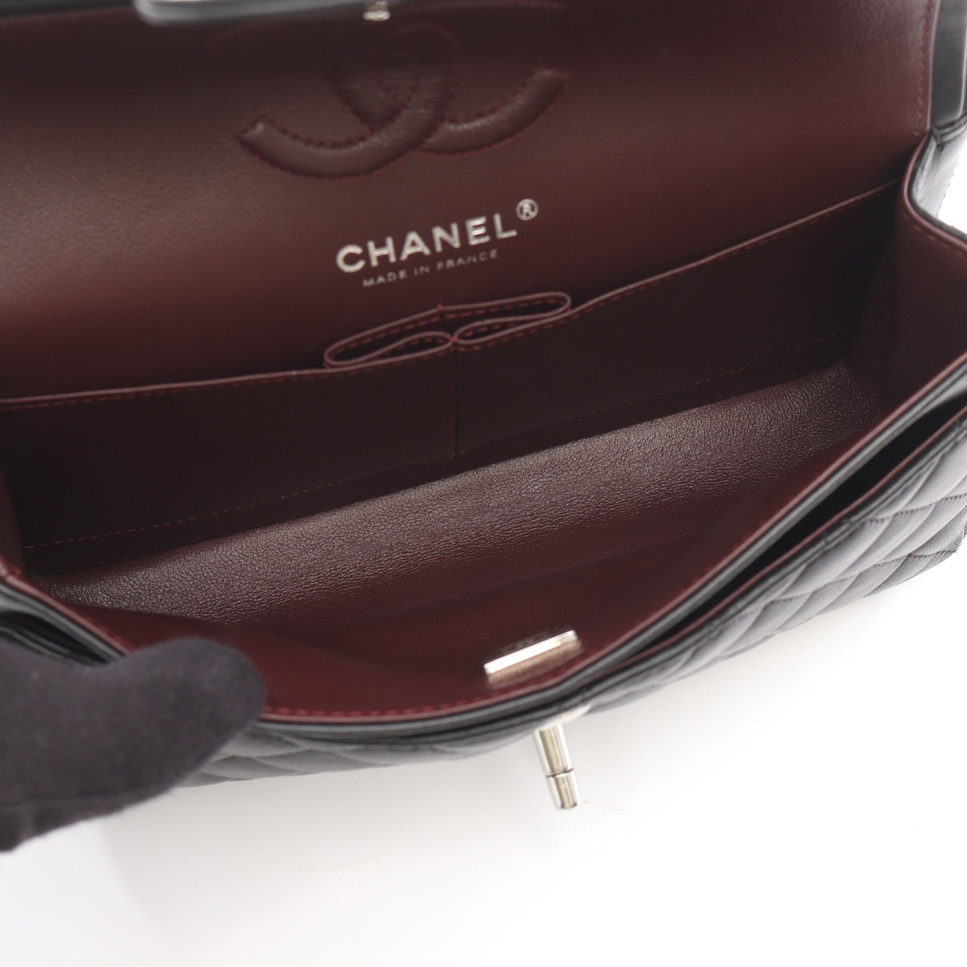 マトラッセ Wフラップ Wチェーンショルダーバッグ ラムスキン ブラック シルバー金具 シャネル バッグ CHANEL