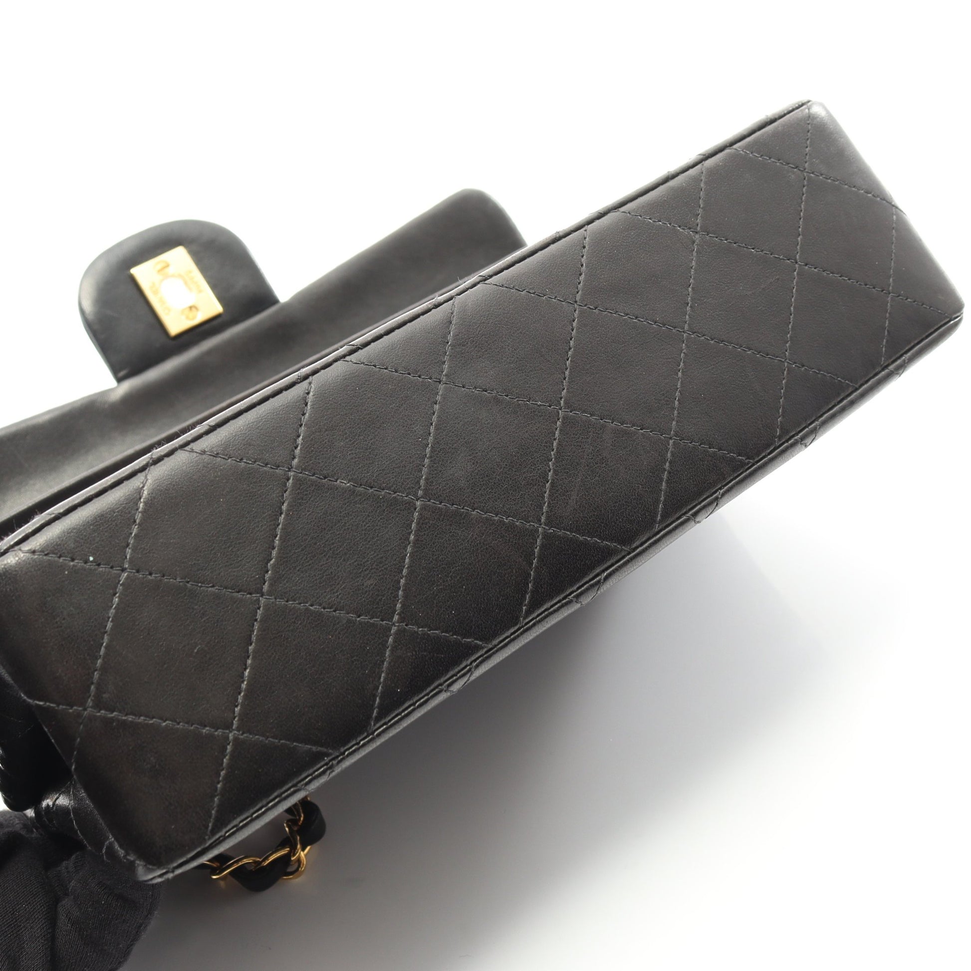 マトラッセ Wフラップ Wチェーンショルダーバッグ ラムスキン ブラック ゴールド金具 シャネル バッグ CHANEL