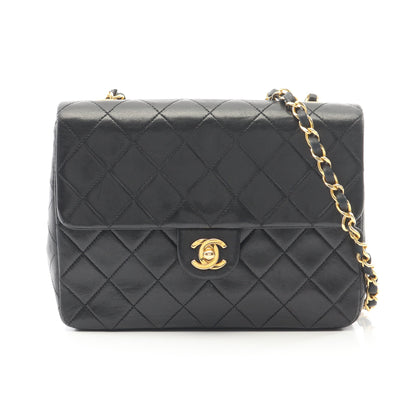 ミニマトラッセ20 チェーンショルダーバッグ ラムスキン ブラック ゴールド金具 ヴィンテージ シャネル バッグ CHANEL
