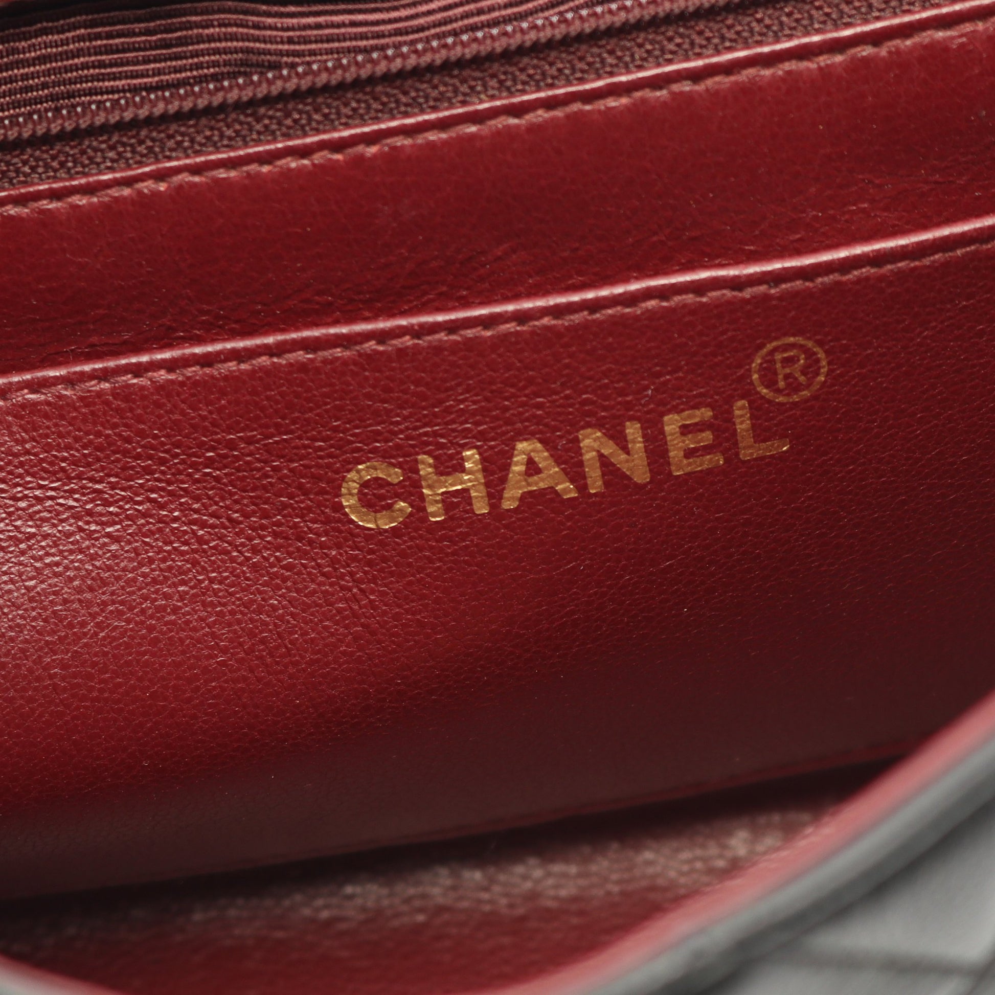 マトラッセ ダイアナフラップ チェーンショルダーバッグ ラムスキン ブラック ゴールド金具 シャネル バッグ CHANEL