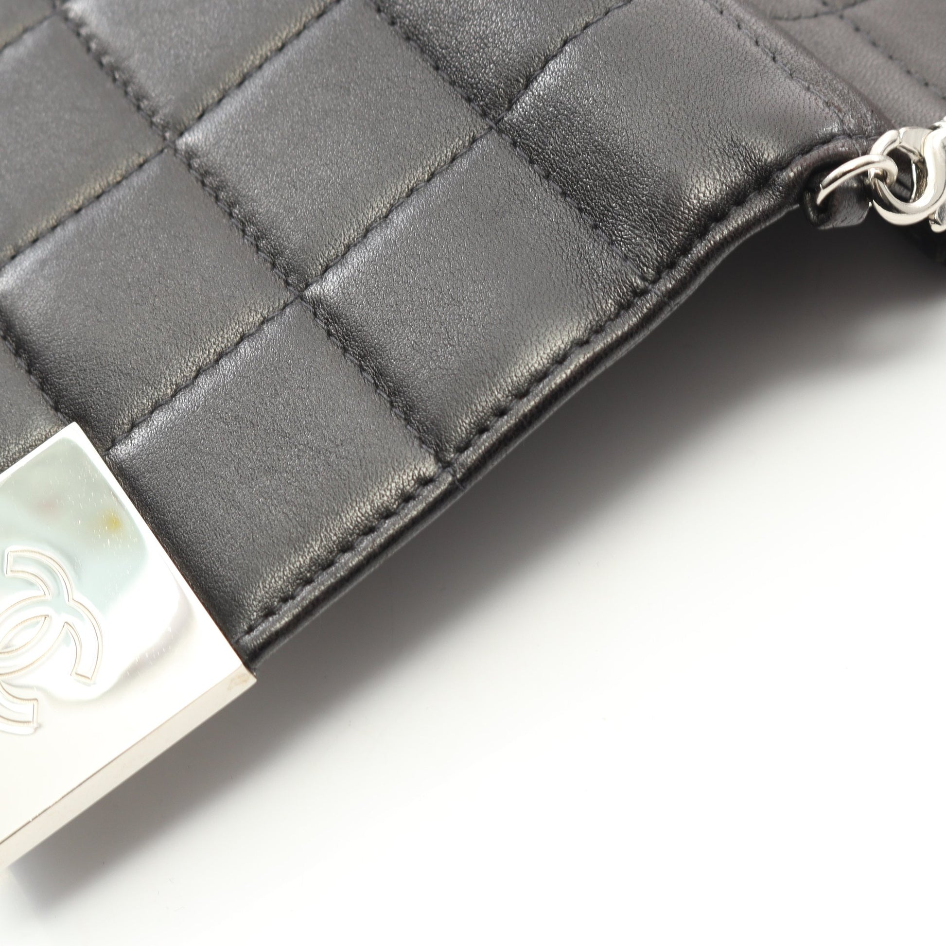 チョコバー チェーンショルダーバッグ ラムスキン ブラック シルバー金具 シャネル バッグ CHANEL