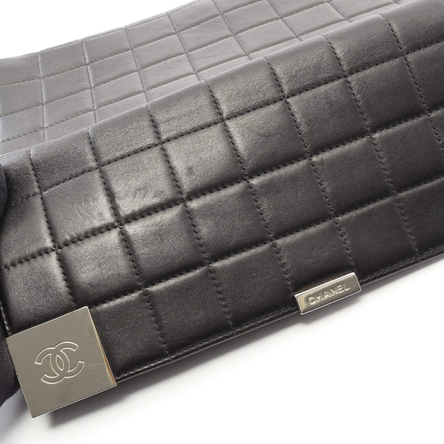 チョコバー チェーンショルダーバッグ ラムスキン ブラック シルバー金具 シャネル バッグ CHANEL