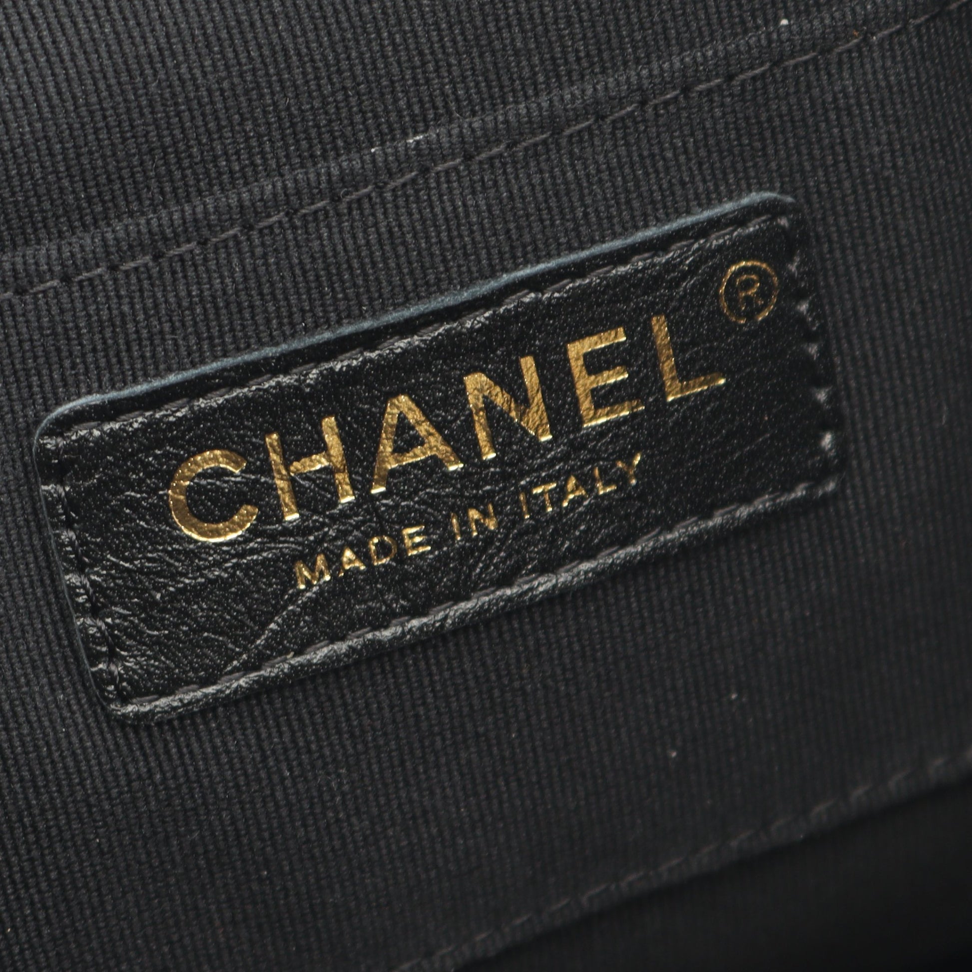 マトラッセ バックパック リュックサック レザー ブラック ゴールド金具 シャネル バッグ CHANEL