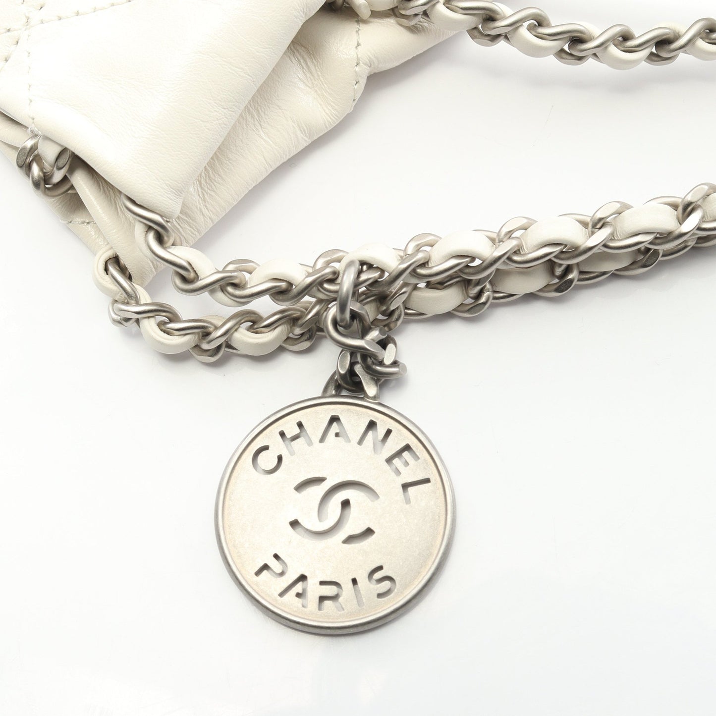 CHANEL 22 ミニ チェーンショルダーバッグ レザー ホワイト シルバー金具 シャネル バッグ CHANEL