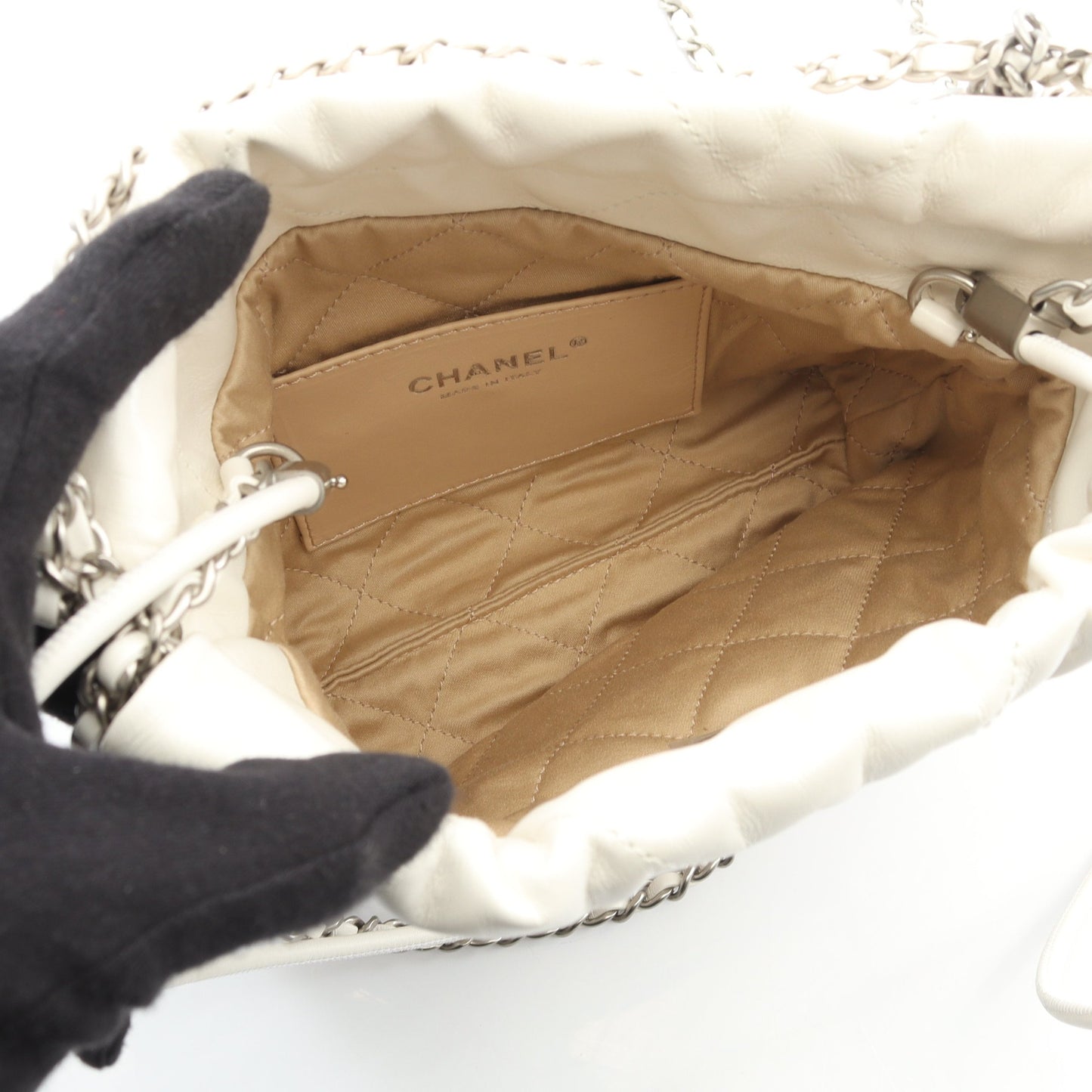 CHANEL 22 ミニ チェーンショルダーバッグ レザー ホワイト シルバー金具 シャネル バッグ CHANEL