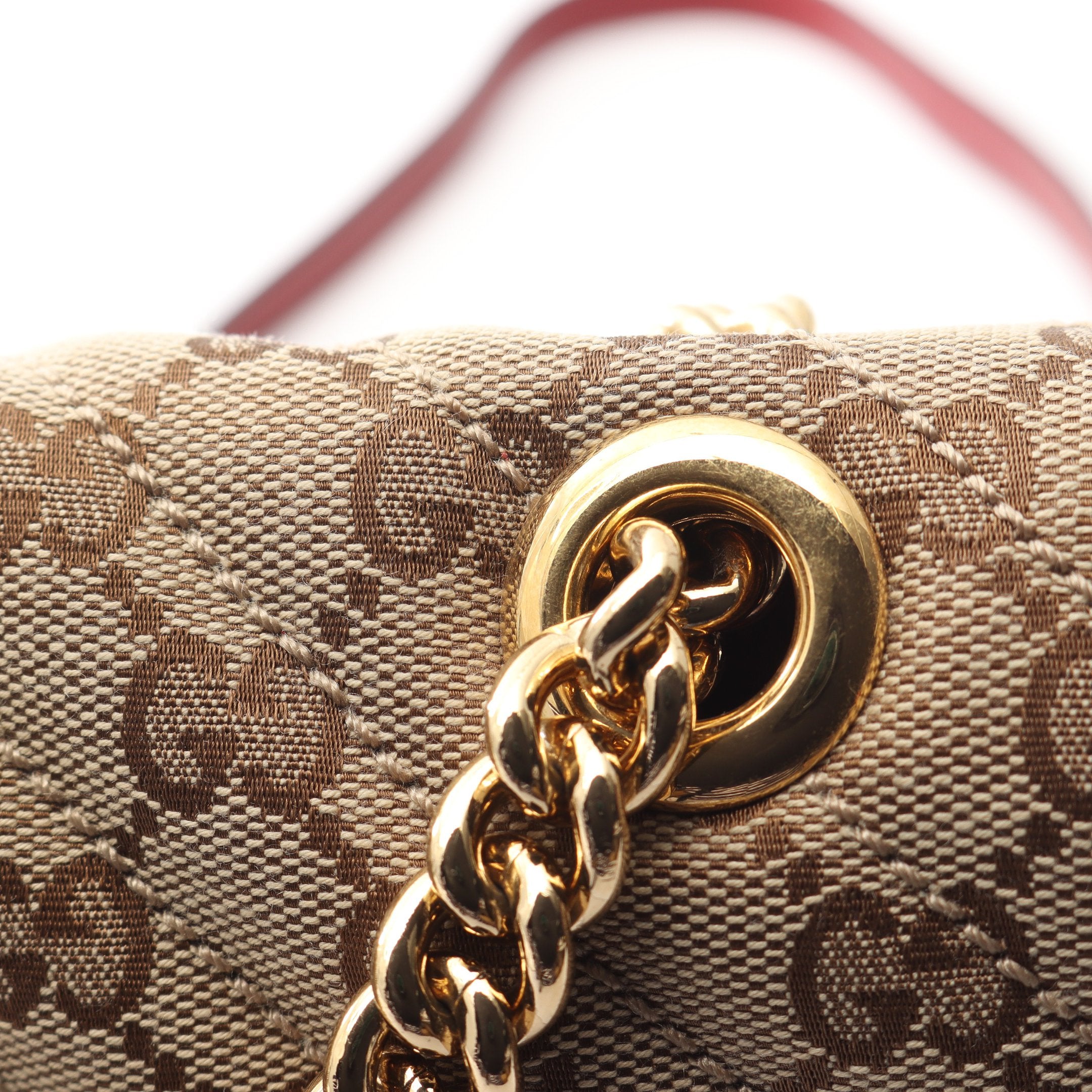 GGマーモント キルティング スモール GGキャンバス チェーンショルダー