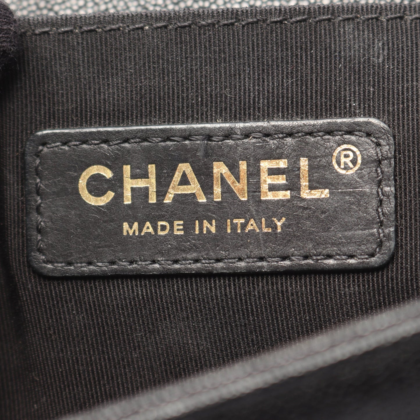 ボーイシャネル スモール チェーンショルダーバッグ キャビアスキン ブラック ゴールド金具 シャネル バッグ CHANEL