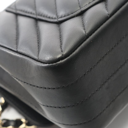 ミニマトラッセ20 Vステッチ シェブロン チェーンショルダーバッグ ラムスキン ブラック ゴールド金具 シャネル バッグ CHANEL