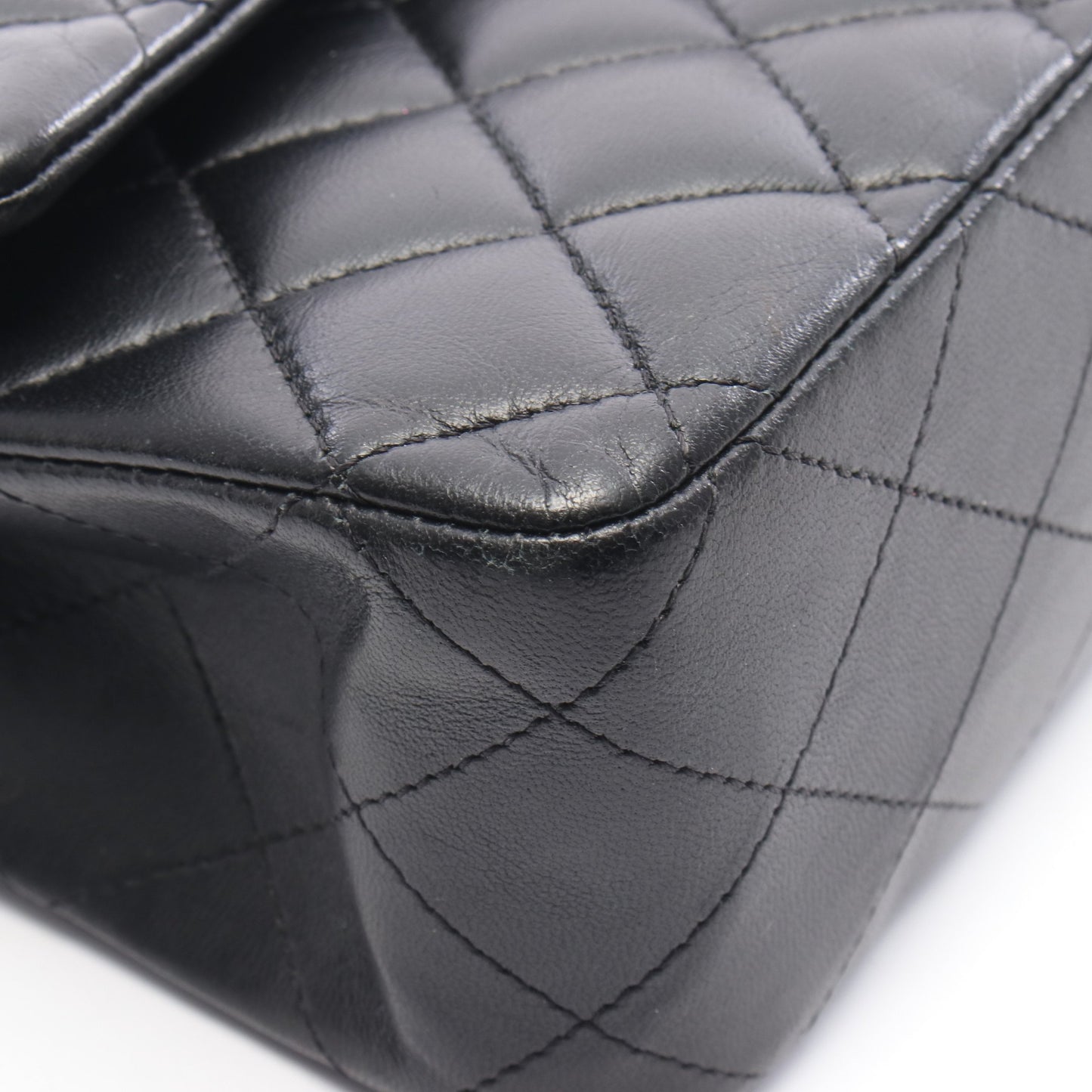 マトラッセ Wフラップ Wチェーンショルダーバッグ ラムスキン ブラック ゴールド金具 シャネル バッグ CHANEL