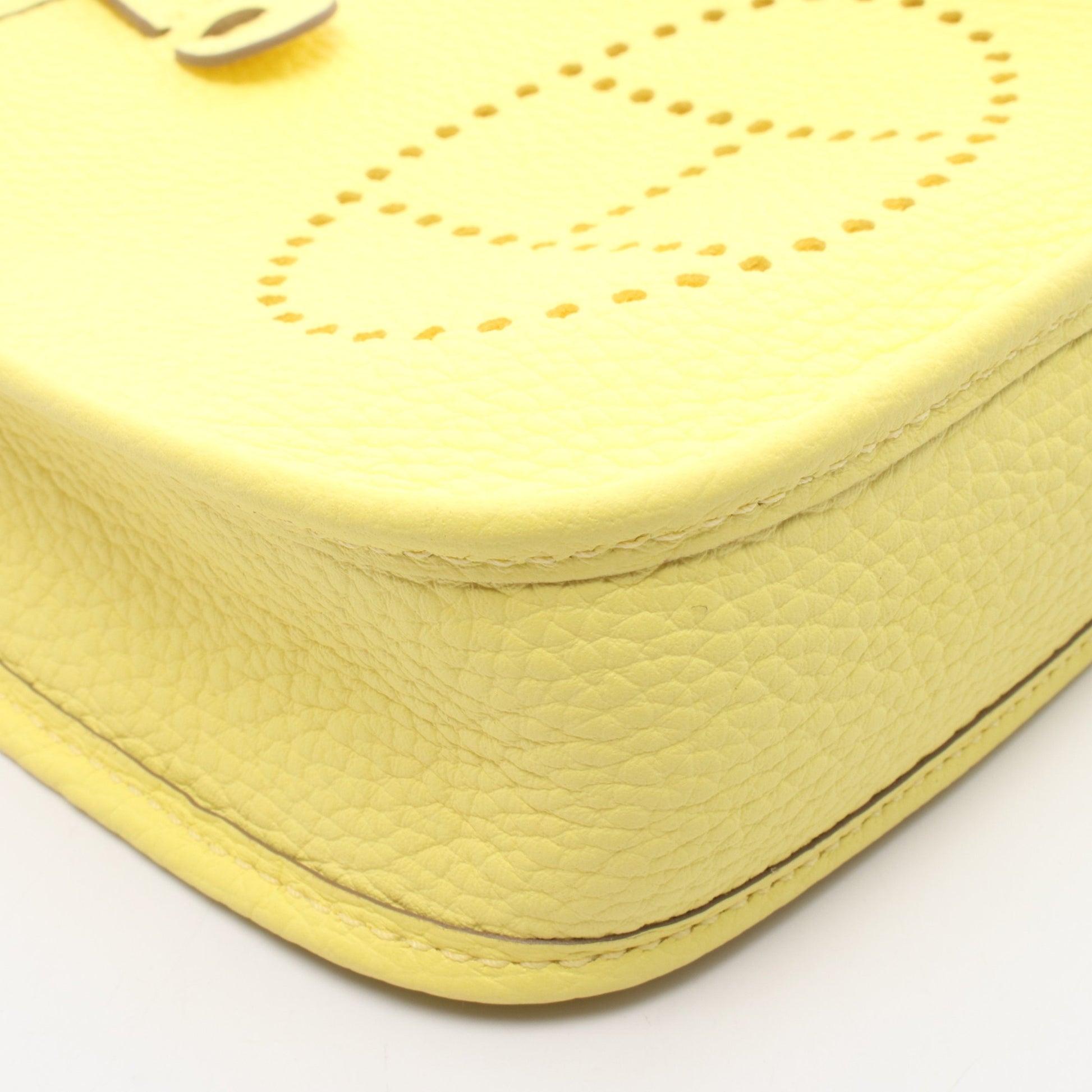 エヴリンTPM ライム ショルダーバッグ トリヨンクレマンス イエロー シルバー金具 W刻印 エルメス バッグ HERMES