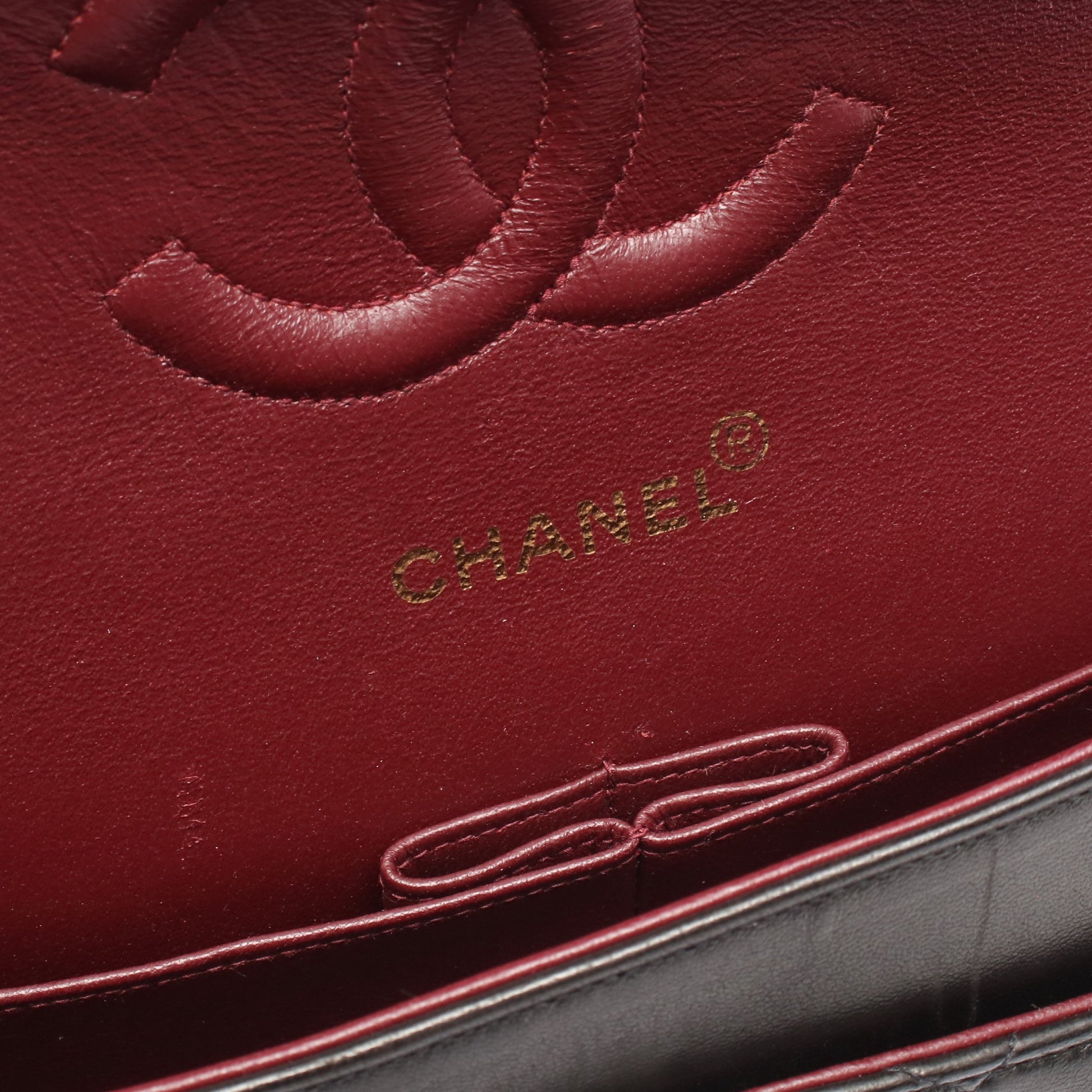 マトラッセ Wフラップ Wチェーンショルダーバッグ ラムスキン ブラック ゴールド金具 シャネル バッグ CHANEL