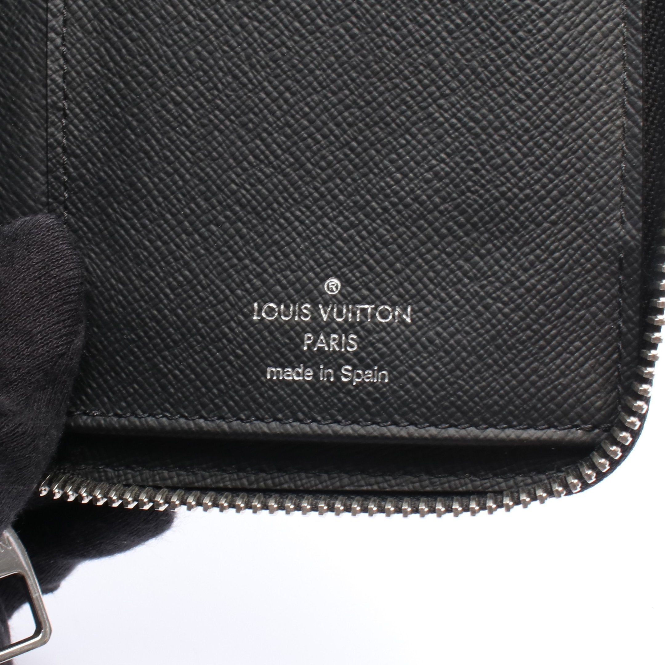 ジッピーウォレット ヴェルティカル タイガ ノワール ラウンド