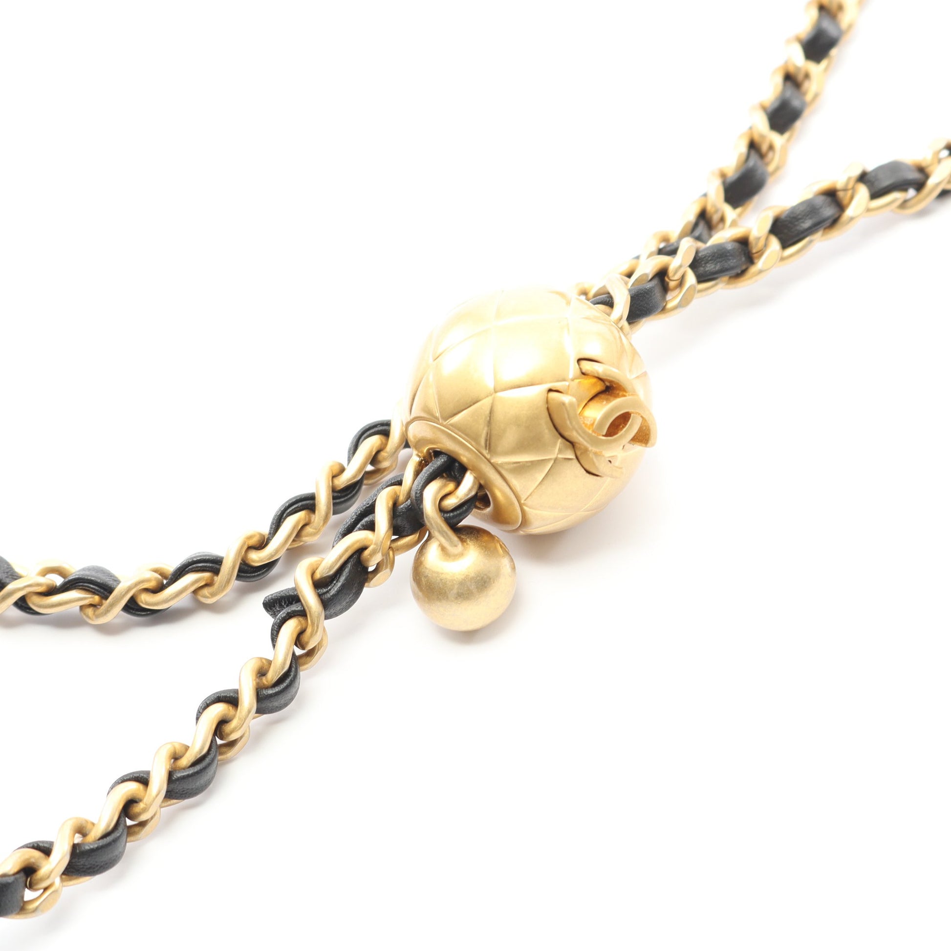 マトラッセ チェーンショルダーバッグ ラムスキン ブラック ゴールド金具 シャネル バッグ CHANEL