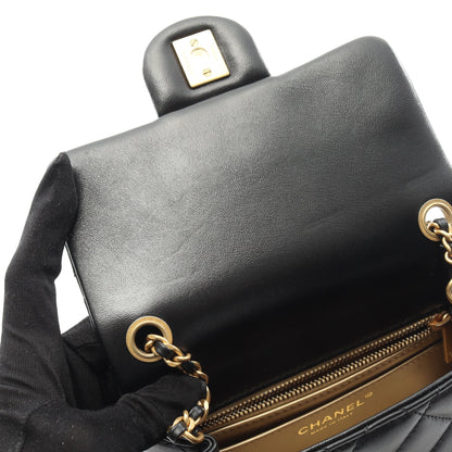 マトラッセ チェーンショルダーバッグ ラムスキン ブラック ゴールド金具 シャネル バッグ CHANEL