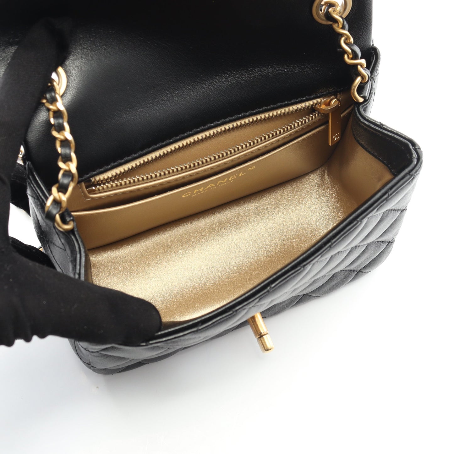 マトラッセ チェーンショルダーバッグ ラムスキン ブラック ゴールド金具 シャネル バッグ CHANEL