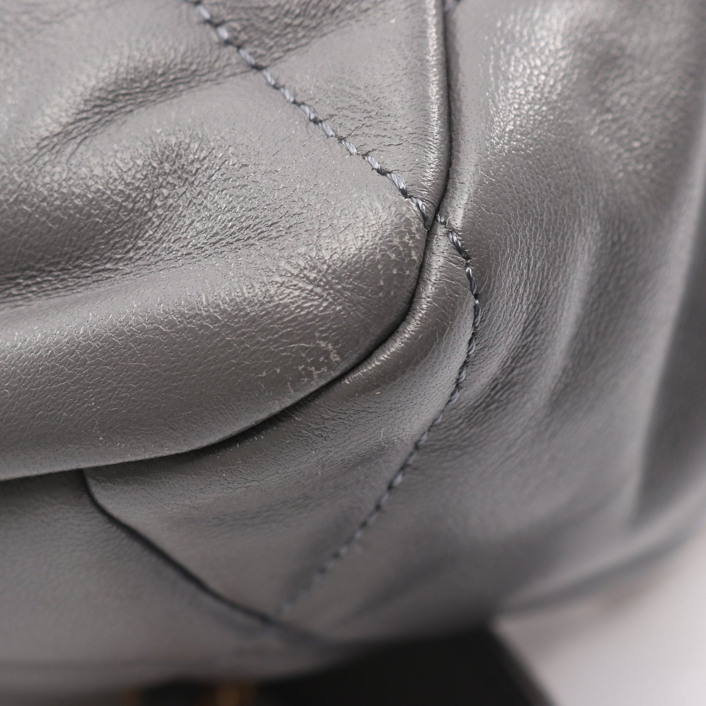 19 ディズヌフ マトラッセ チェーンショルダーバッグ ラムスキン グレー コンビ金具 2WAY シャネル バッグ CHANEL