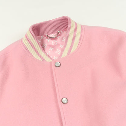 シグネチャーレザー バーシティジャケット スタジャン ジャケット ウール カシミヤ レザー ピンク ホワイト 25AW ルイヴィトン アウター LOUIS VUITTON