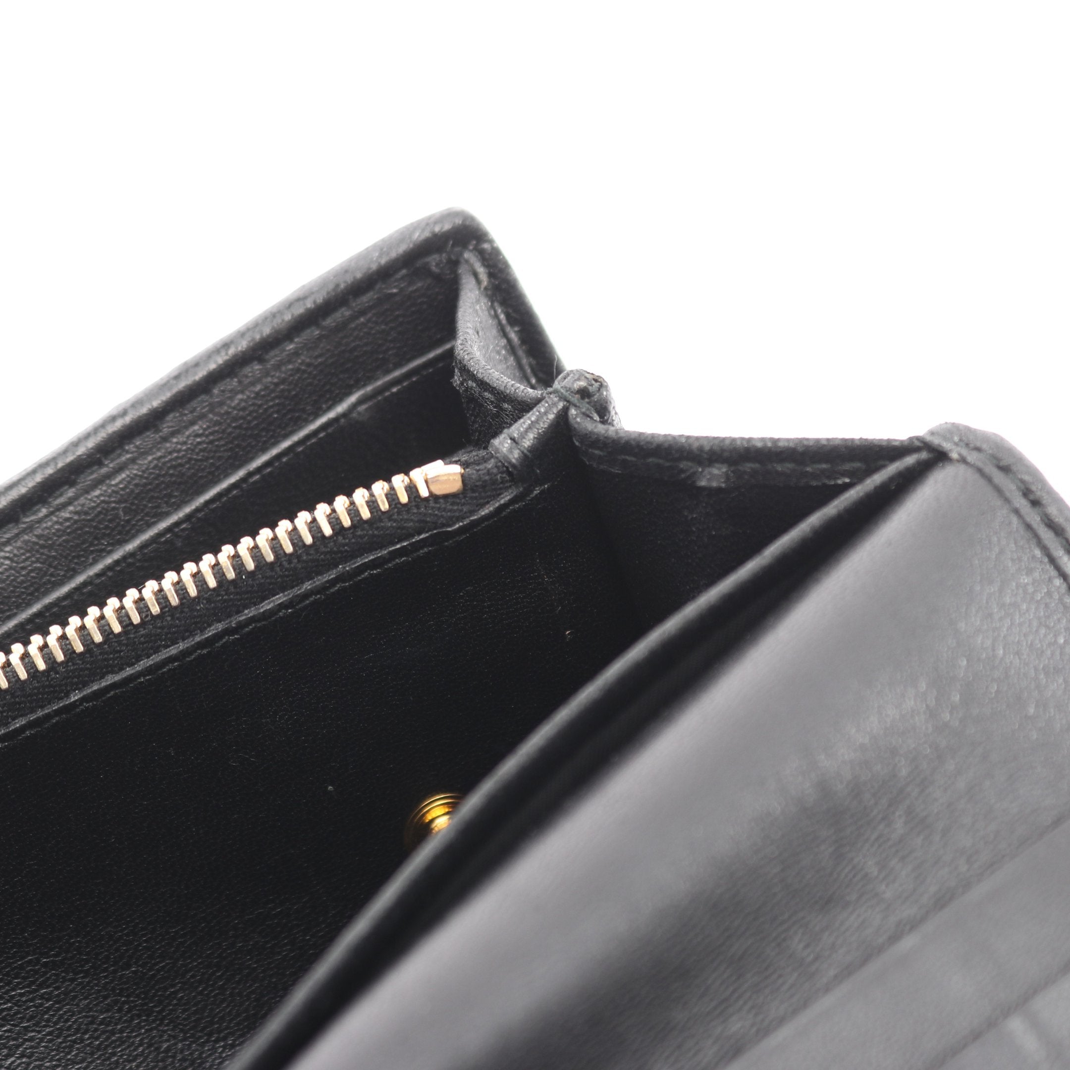 MATELASSE'1 二つ折り長財布 レザー ブラック ミュウミュウ – RECLO