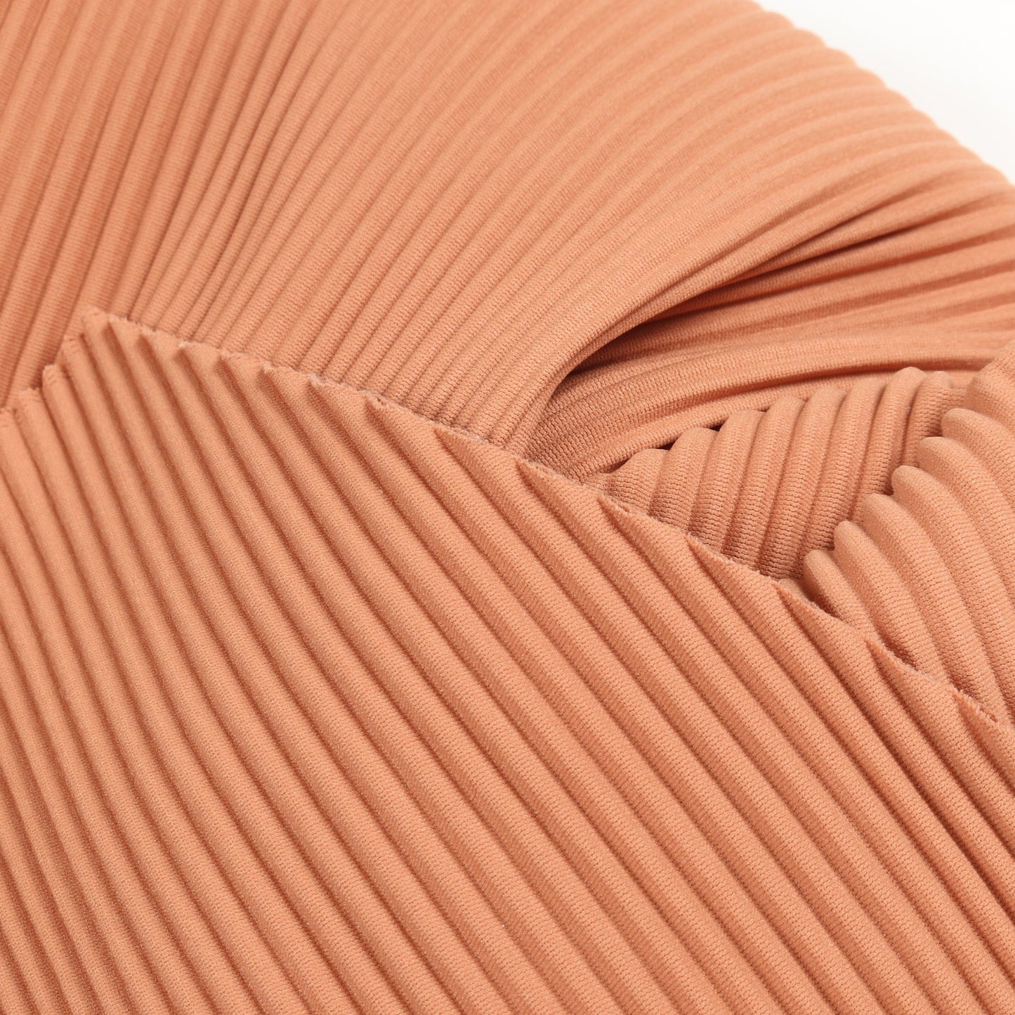 CURVE PLEATS プリーツ トップス オレンジブラウン 変形デザイン ミーイッセイミヤケ トップス me ISSEY MIYAKE