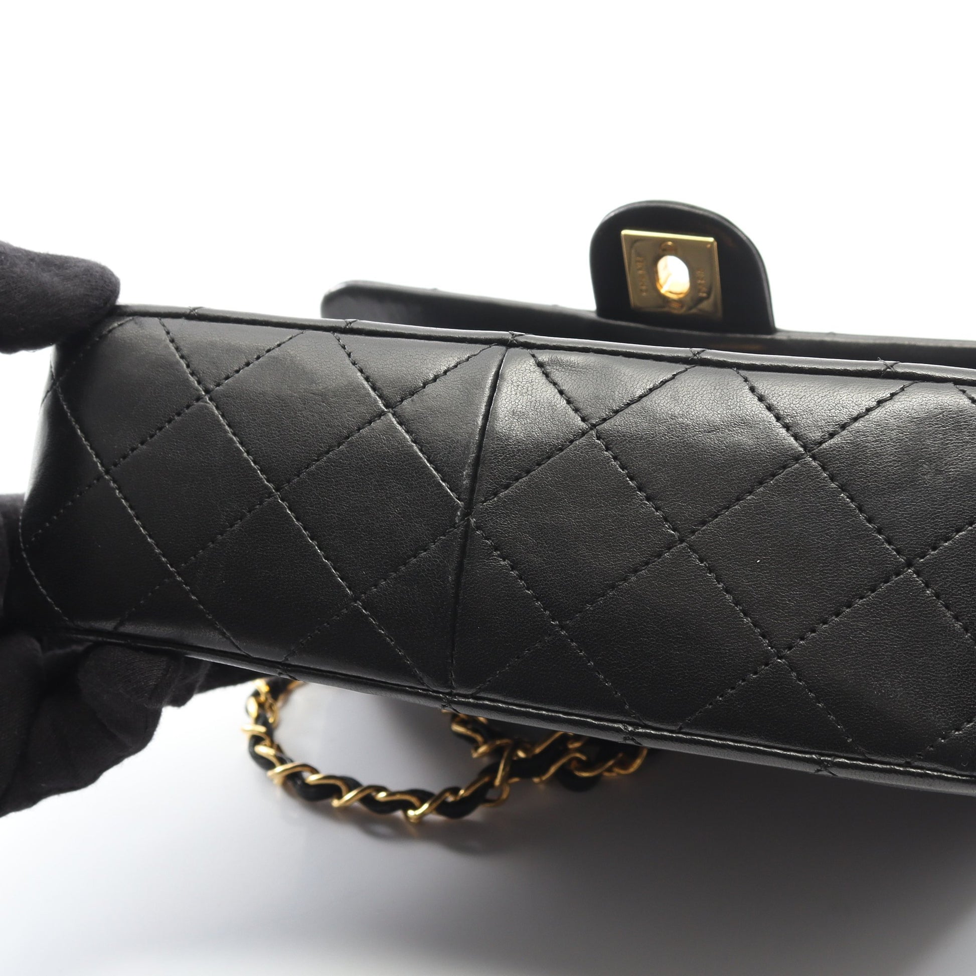 ミニマトラッセ20 チェーンショルダーバッグ ラムスキン ブラック ゴールド金具 ヴィンテージ シャネル バッグ CHANEL