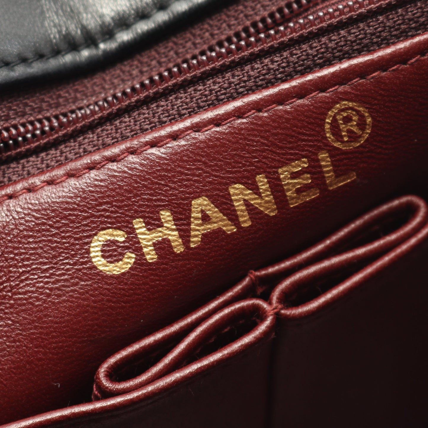 ミニマトラッセ20 チェーンショルダーバッグ ラムスキン ブラック ゴールド金具 ヴィンテージ シャネル バッグ CHANEL