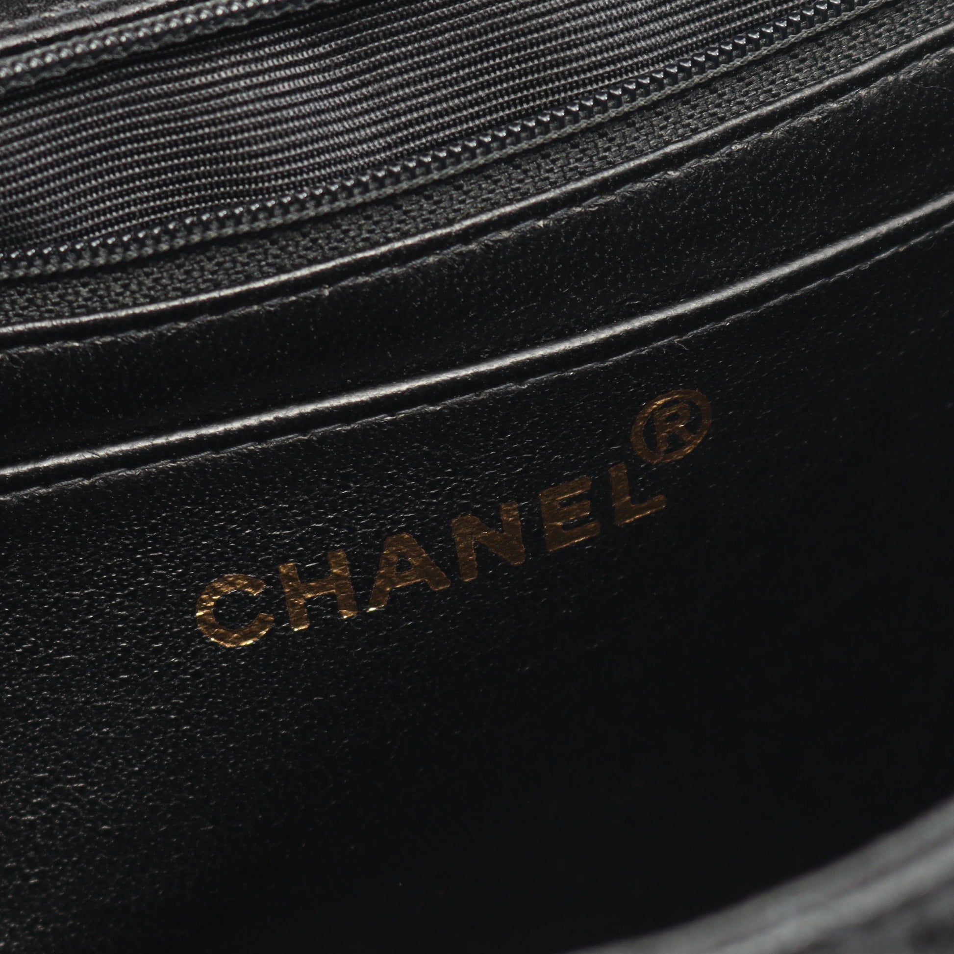 マトラッセ ハンドバッグ キャビアスキン ブラック ゴールド金具 シャネル バッグ CHANEL