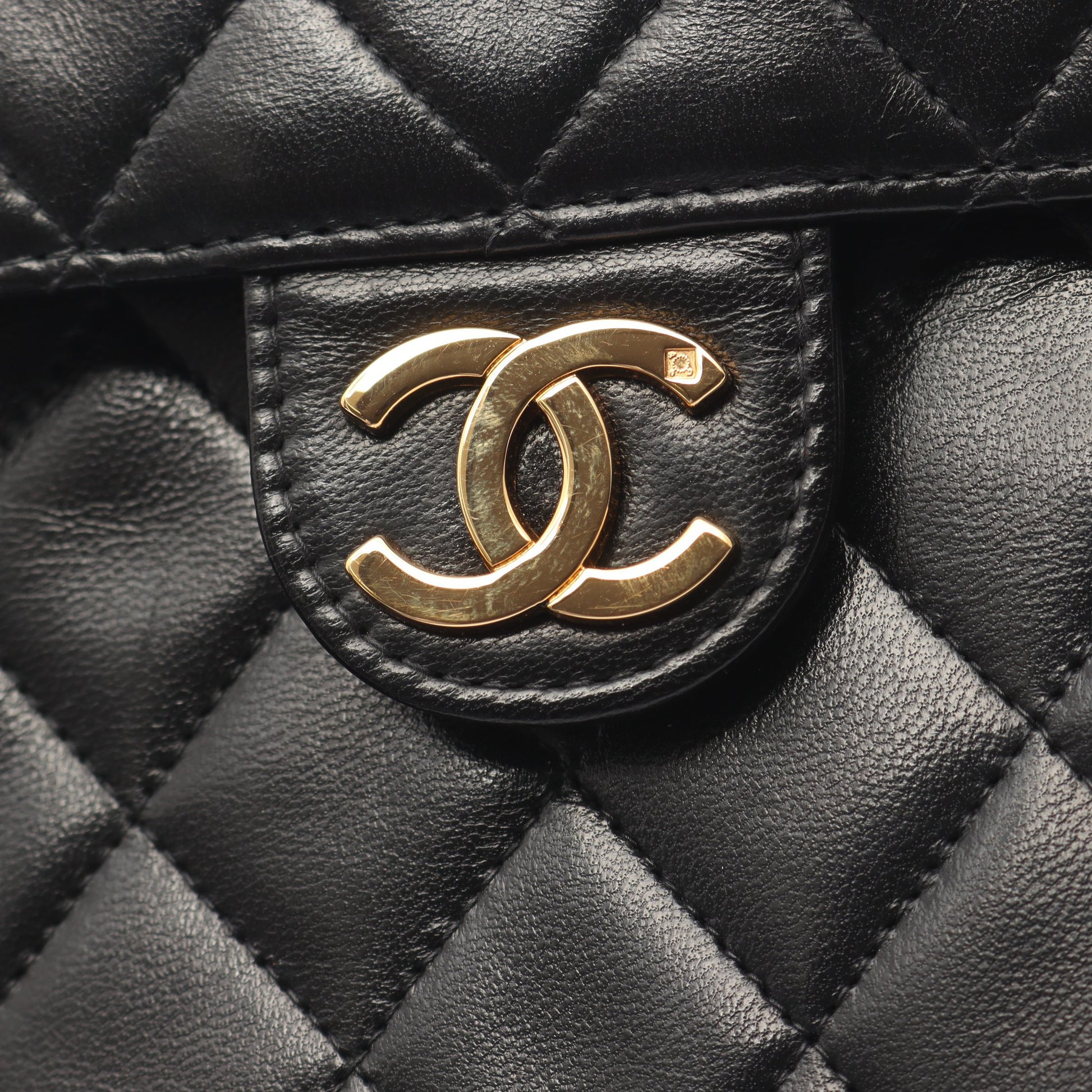 マトラッセ チェーンショルダーバッグ ラムスキン ブラック ゴールド金具 シャネル バッグ CHANEL