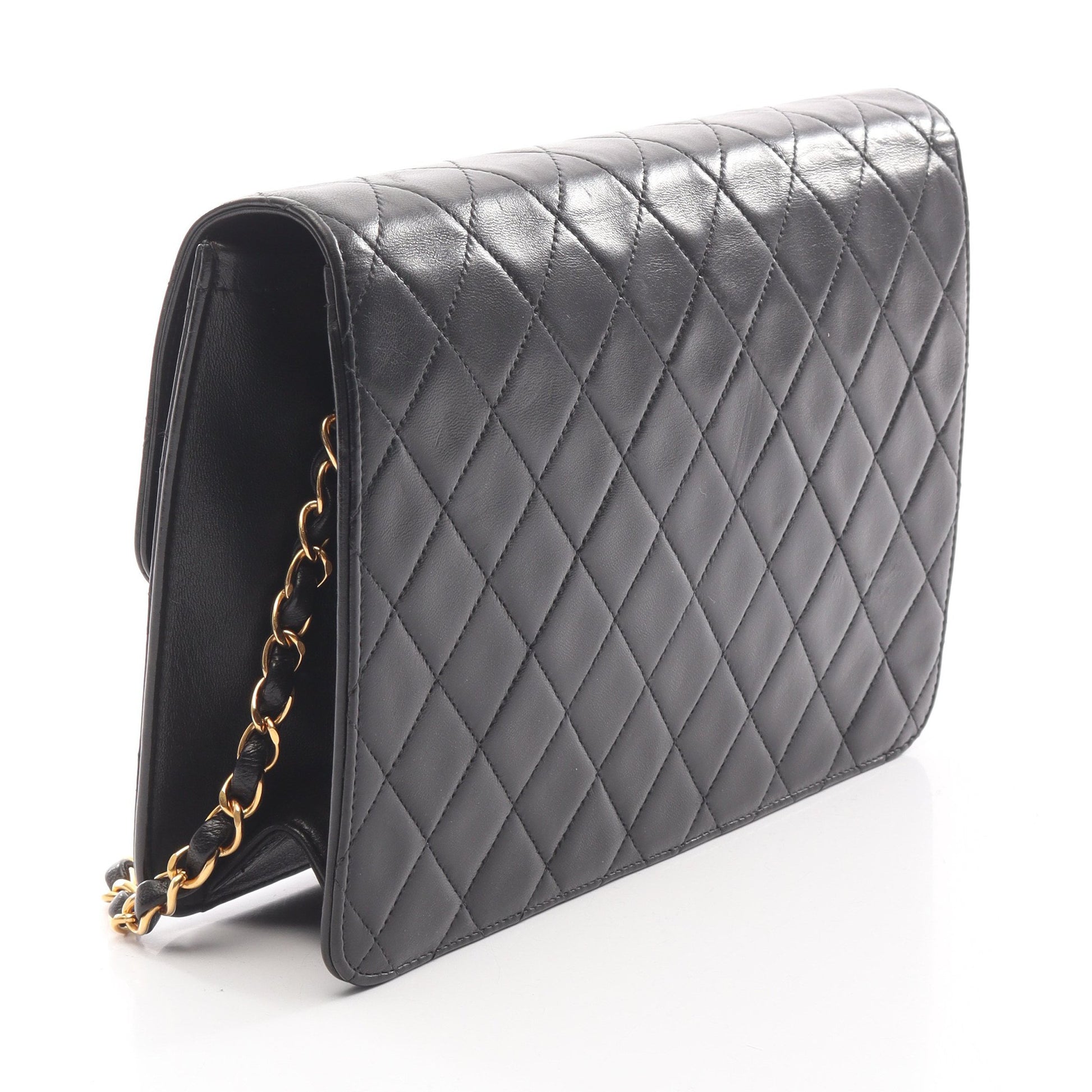 マトラッセ チェーンショルダーバッグ ラムスキン ブラック ゴールド金具 シャネル バッグ CHANEL