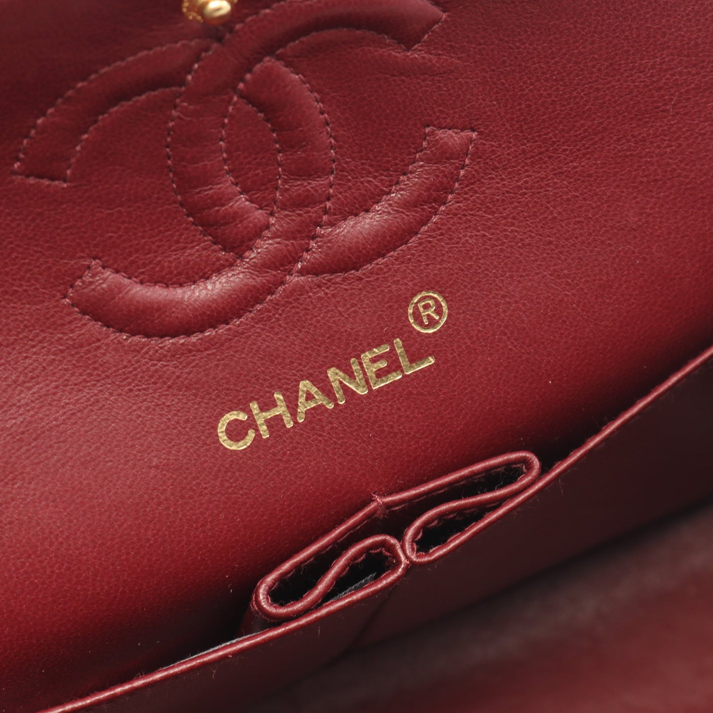 マトラッセ Wフラップ Wチェーンショルダーバッグ ラムスキン ブラック ゴールド金具 シャネル バッグ CHANEL