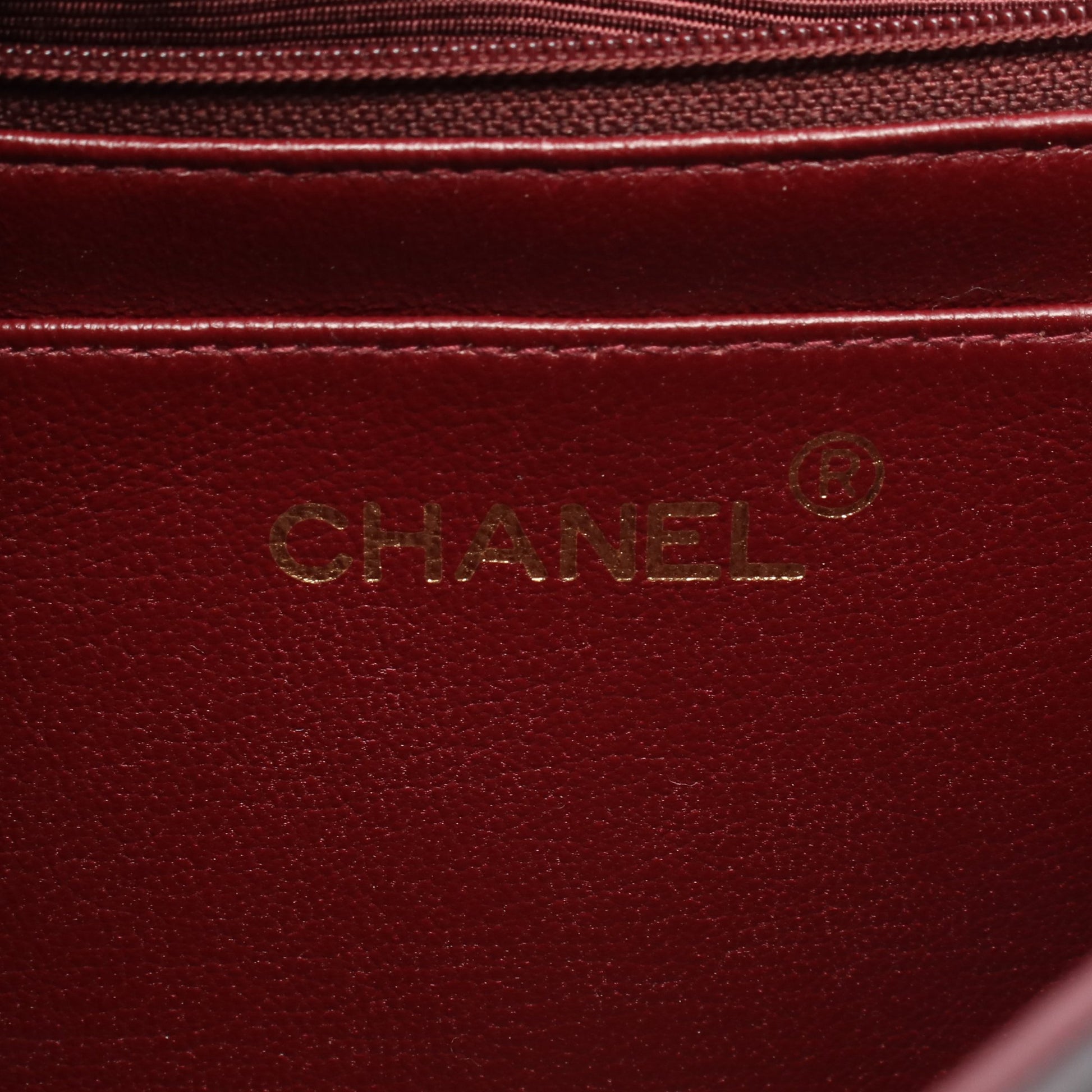 マトラッセ ダイアナフラップ チェーンショルダーバッグ ラムスキン ブラック ゴールド金具 シャネル バッグ CHANEL
