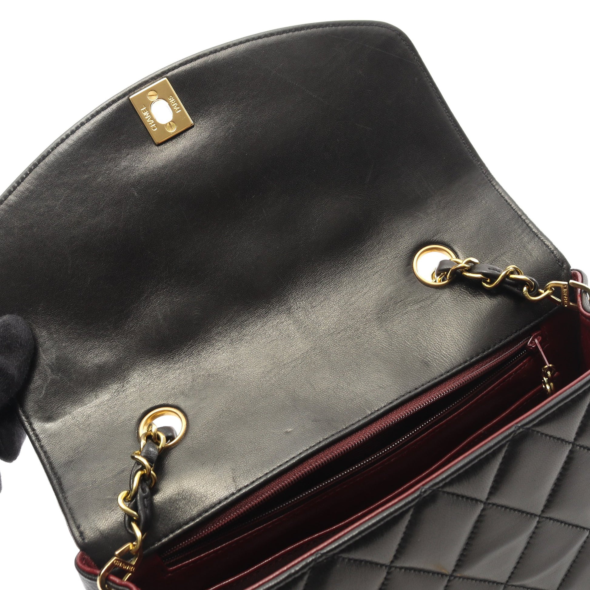 マトラッセ ダイアナフラップ チェーンショルダーバッグ ラムスキン ブラック ゴールド金具 シャネル バッグ CHANEL