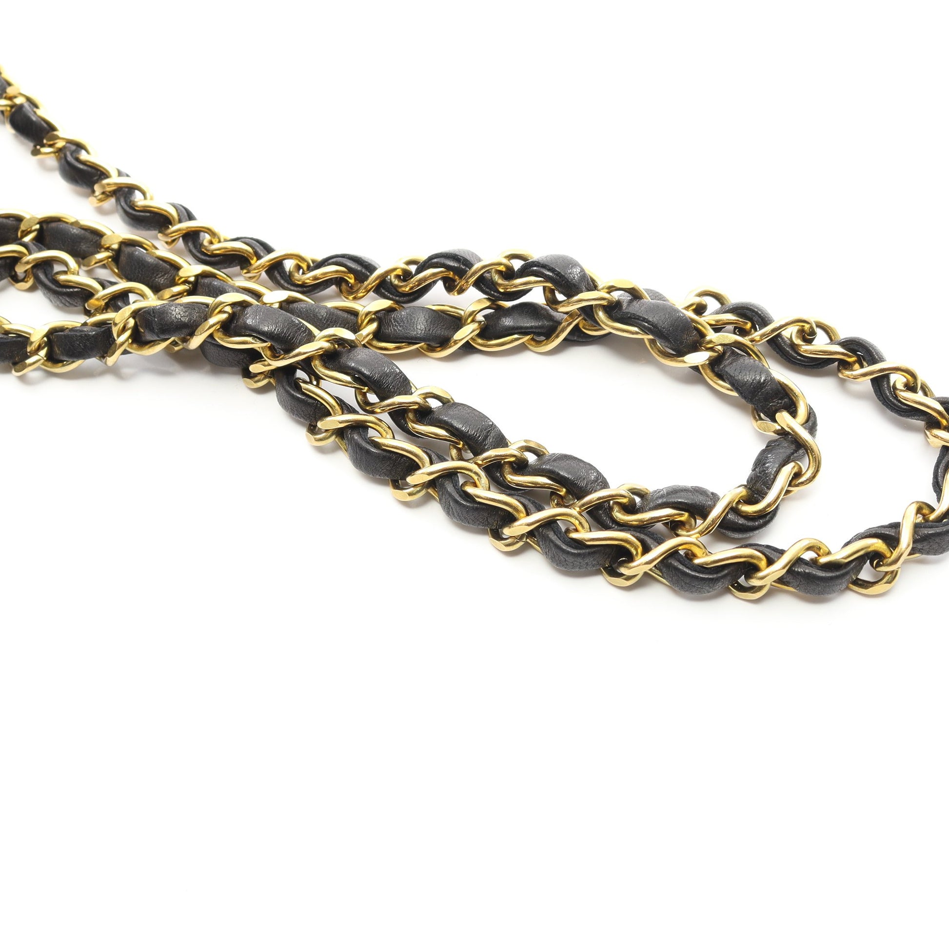 マトラッセ ダイアナフラップ チェーンショルダーバッグ ラムスキン ブラック ゴールド金具 シャネル バッグ CHANEL