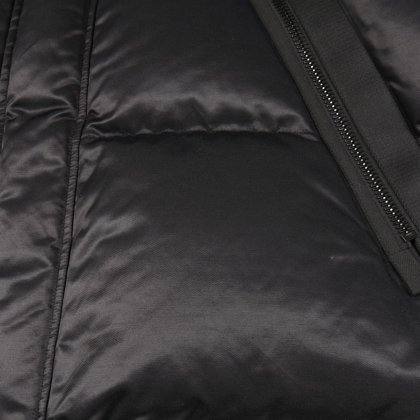ダウンジャケット コットン ブラック トムフォード アウター TOM FORD