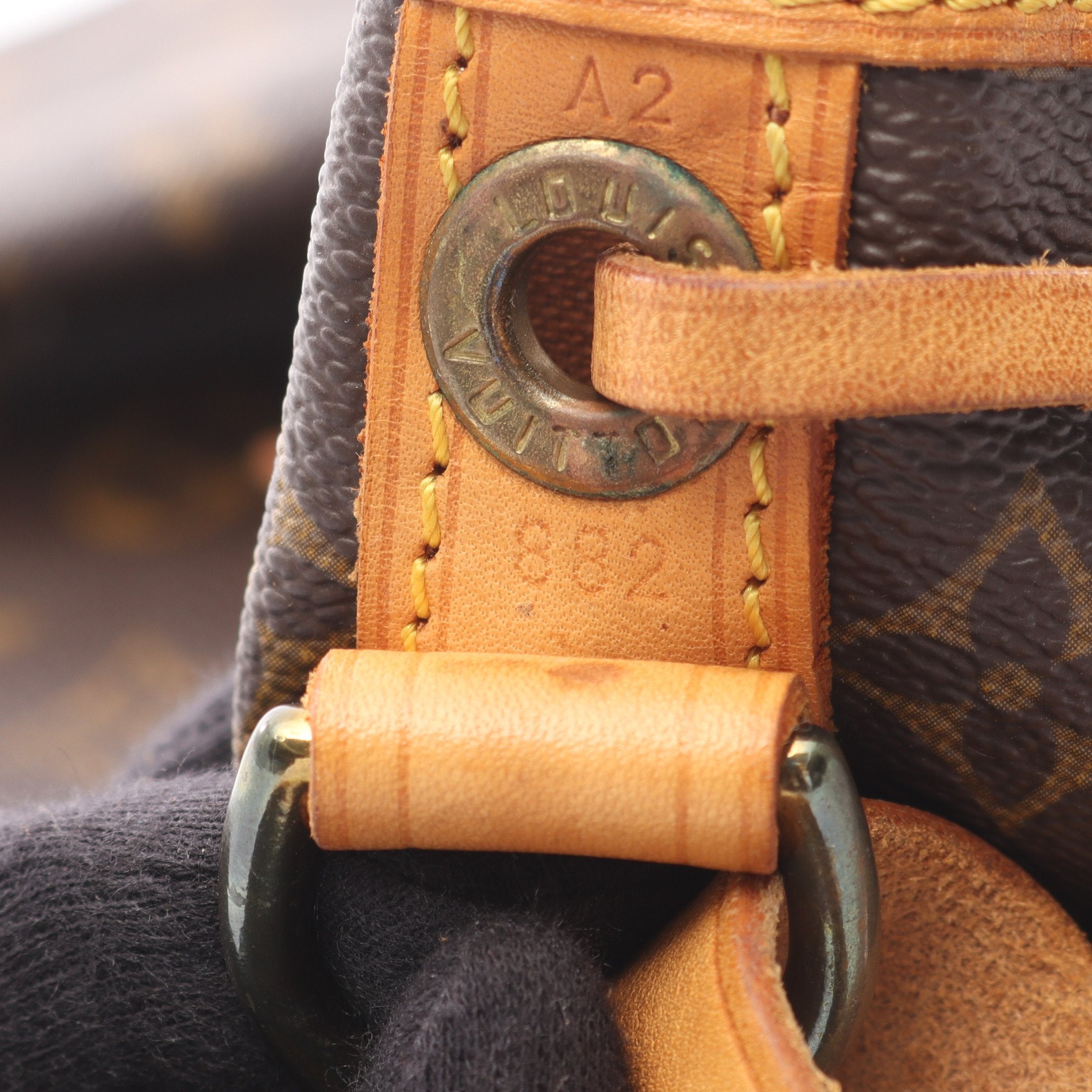 プチノエ モノグラム ショルダーバッグ PVC レザー ブラウン ルイ