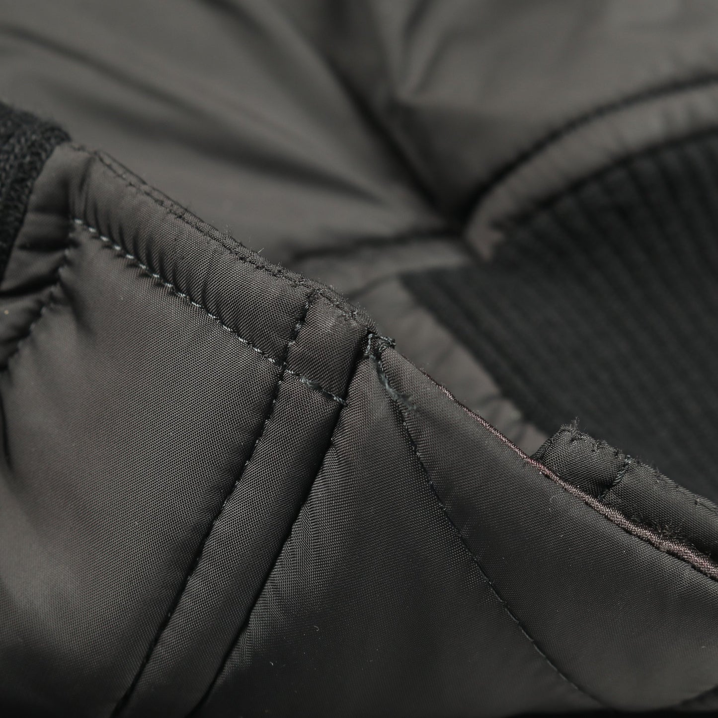 ブルゾン ボンバージャケット ウール ブラック ネイビー 切替 サカイ