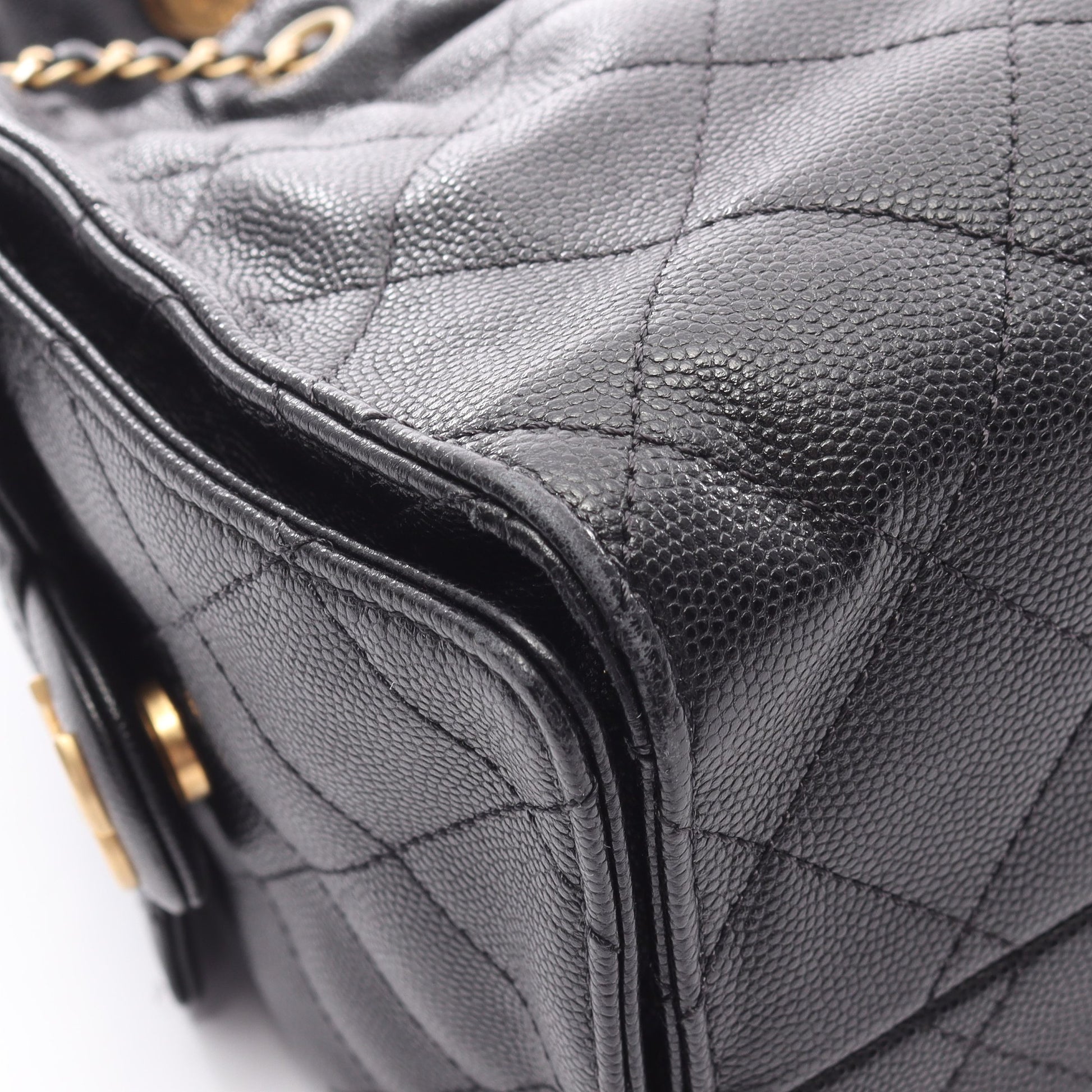シャネル25 スモール チェーンショルダーバッグ キャビアスキン ブラック ゴールド金具 シャネル バッグ CHANEL